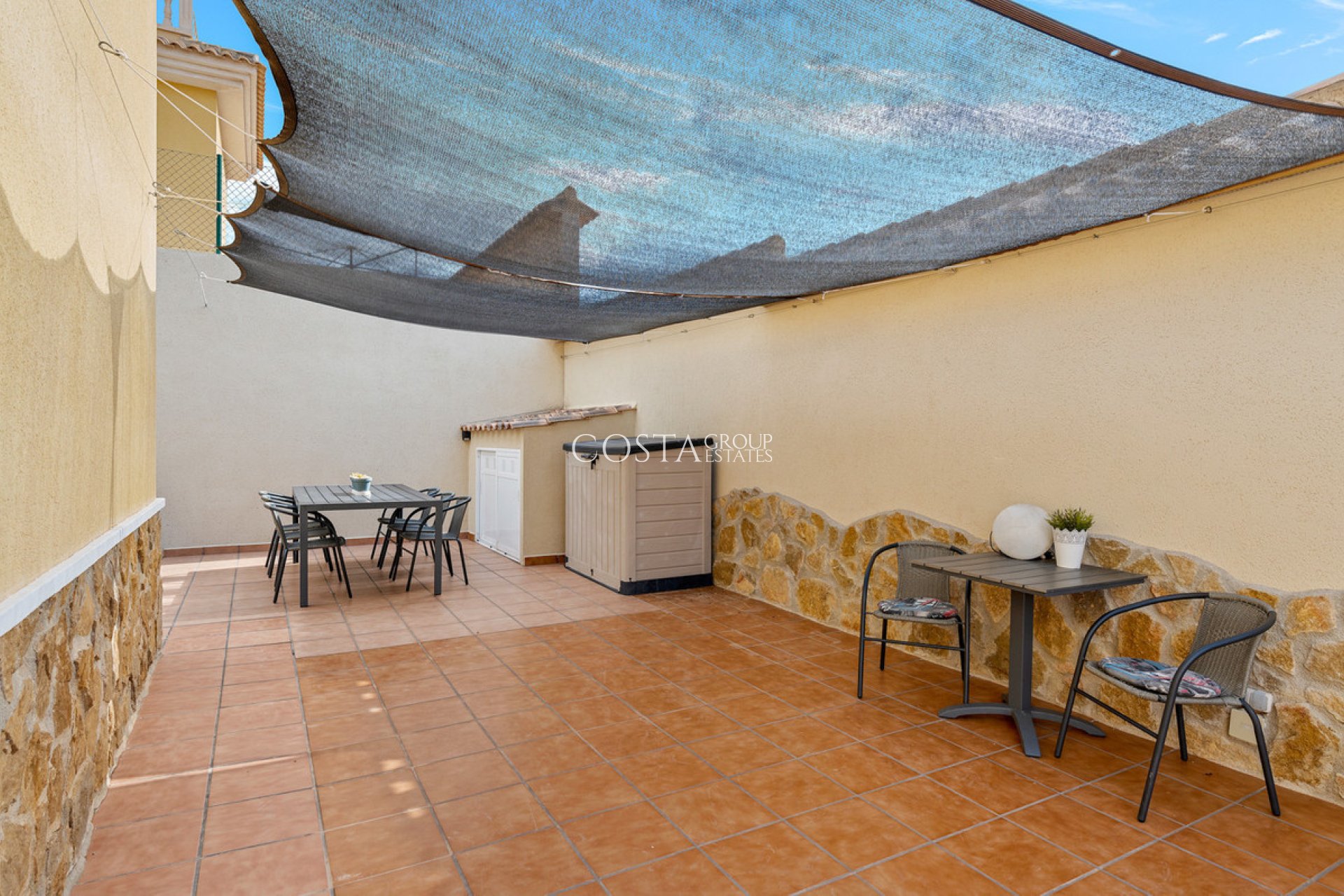 Resale - Villa -
Algorfa - Algorfa Centro