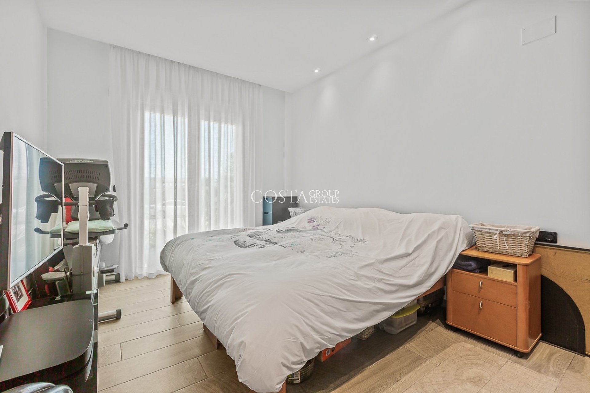 Resale - Villa -
Algorfa - La finca Golf