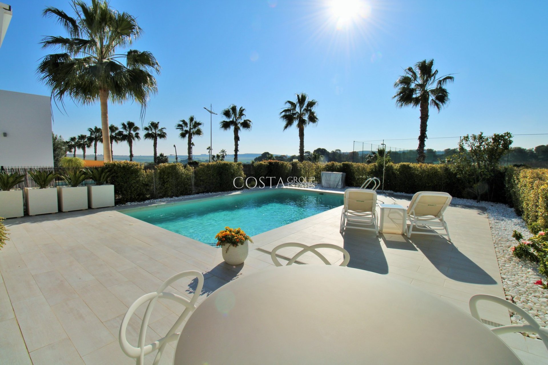 Resale - Villa -
Algorfa - La finca Golf