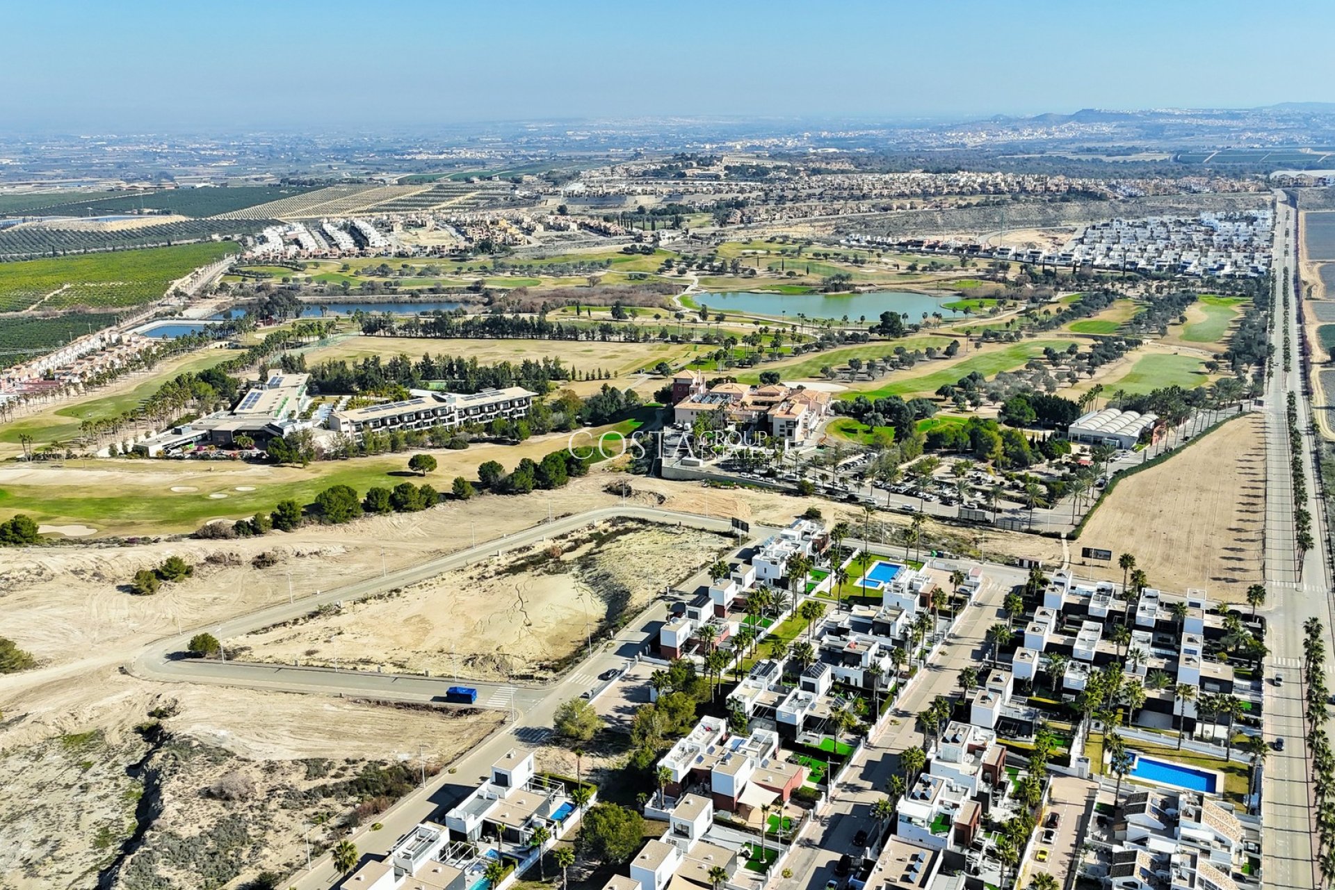 Resale - Villa -
Algorfa - La finca Golf