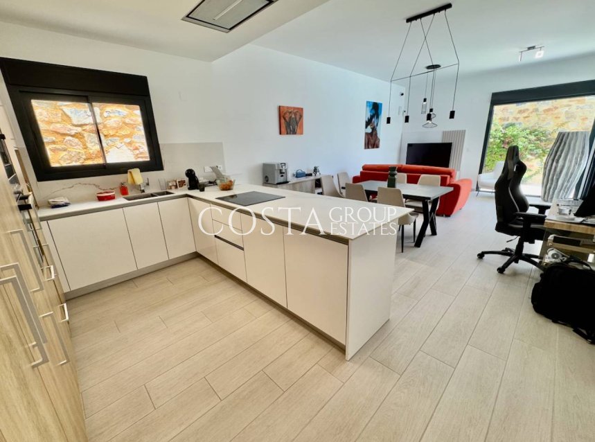 Resale - Villa -
Algorfa - La finca Golf