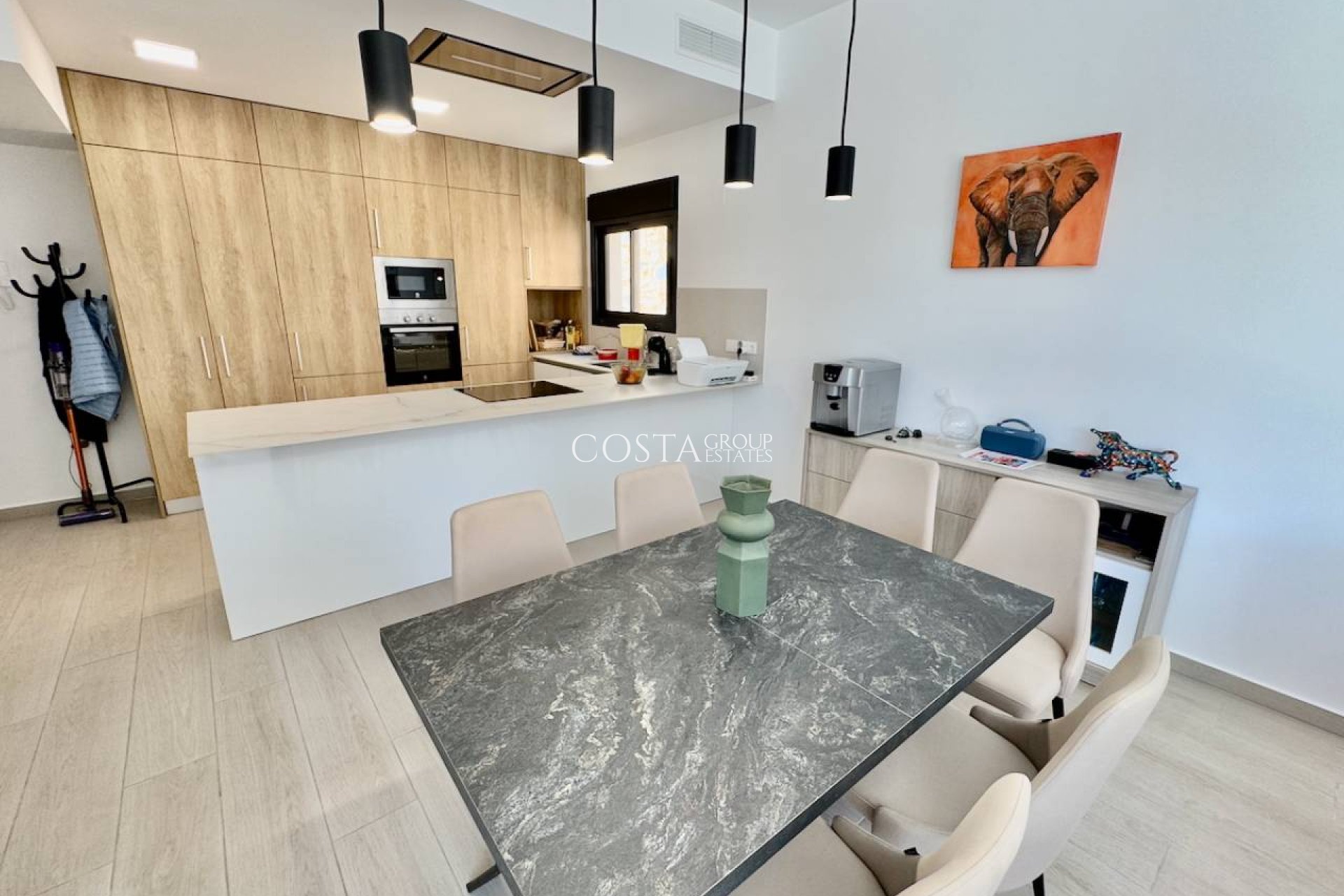 Resale - Villa -
Algorfa - La finca Golf