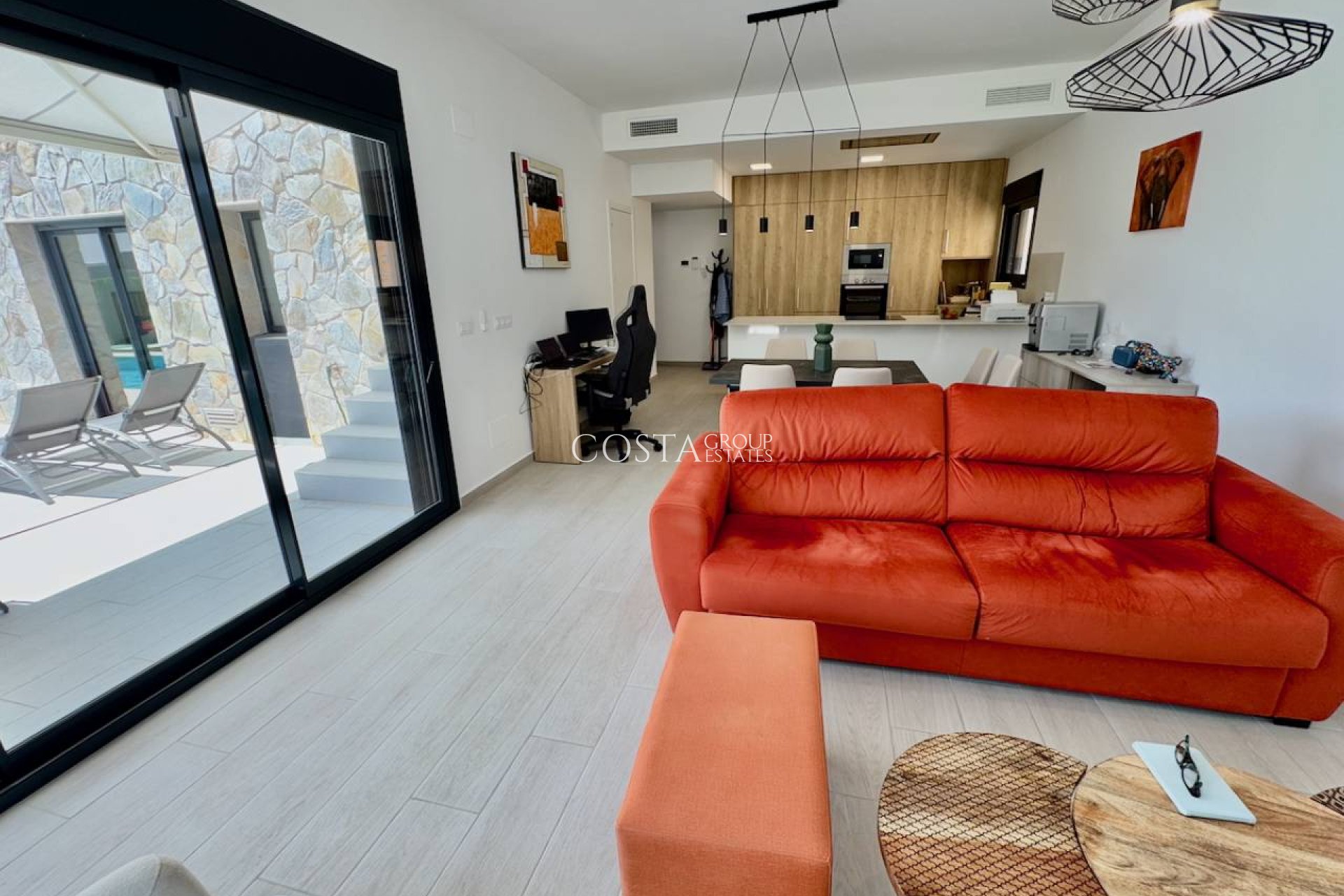 Resale - Villa -
Algorfa - La finca Golf