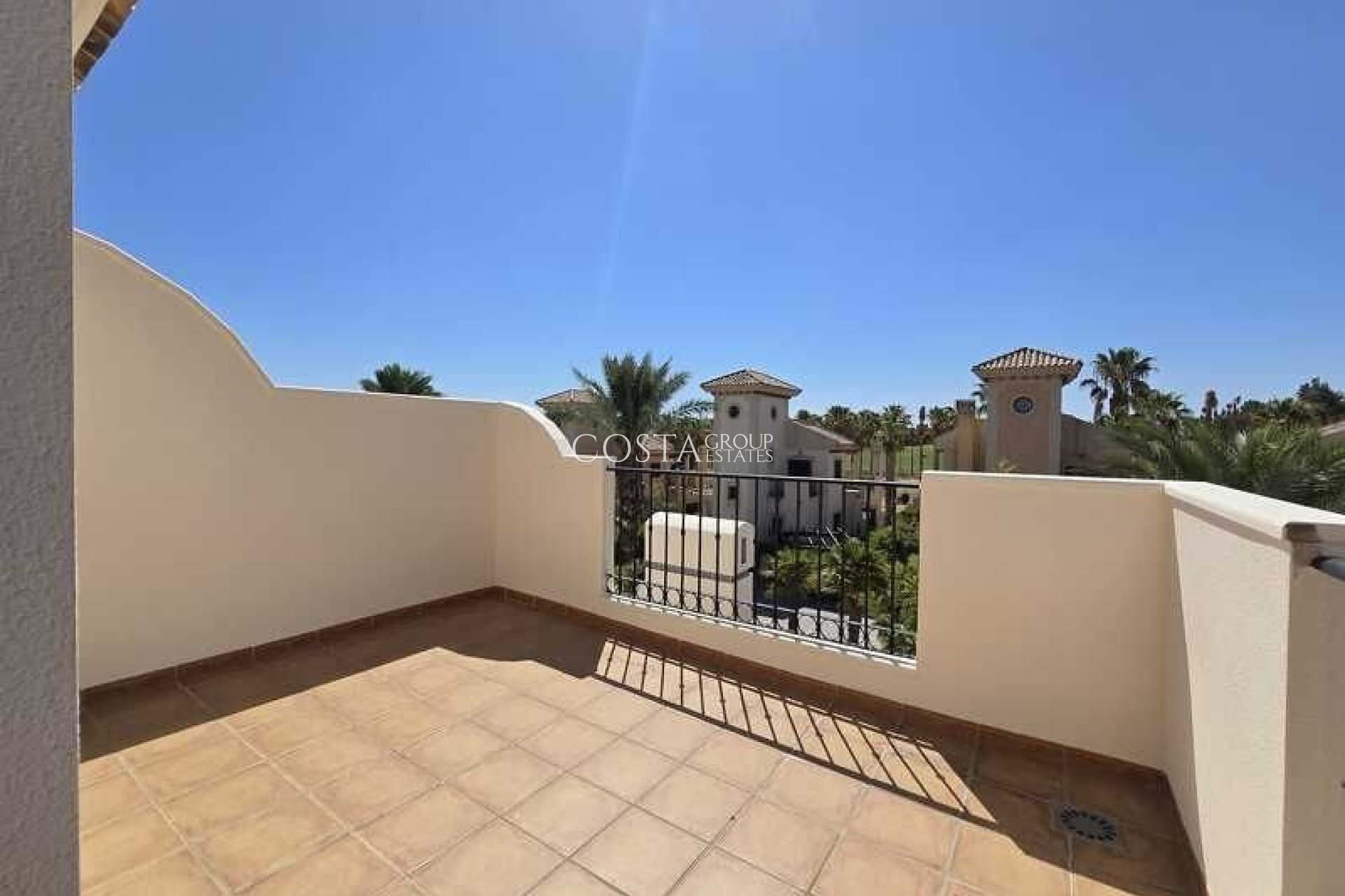 Resale - Villa -
Algorfa - La Finca Golf