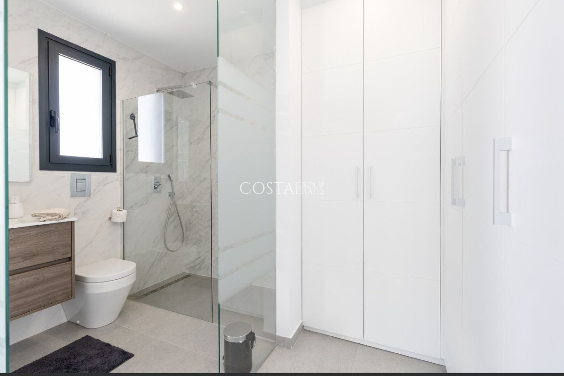 Resale - Villa -
Algorfa - La Finca Golf