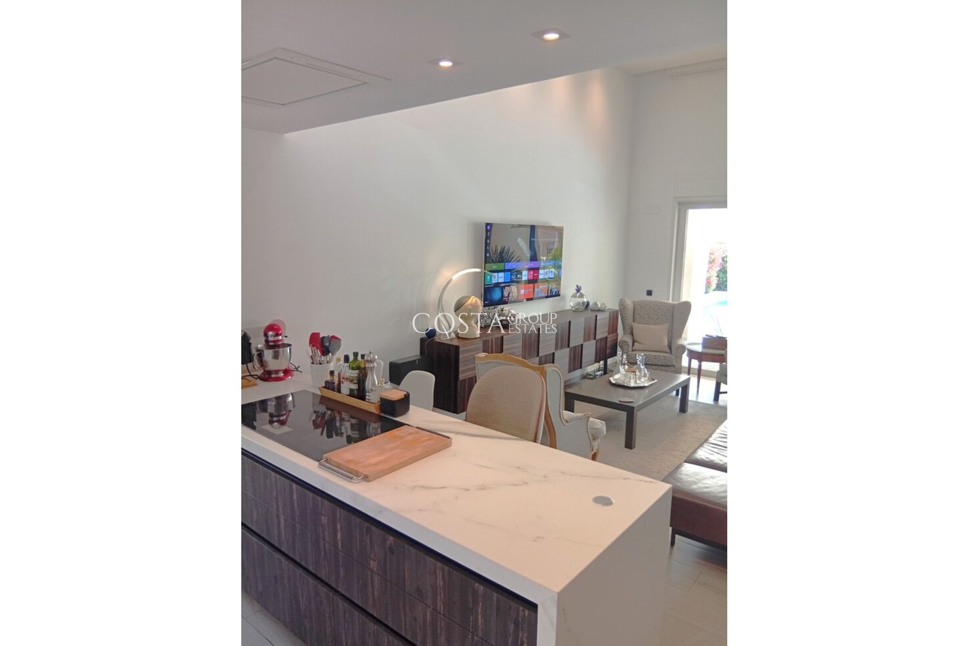 Resale - Villa -
Algorfa - La Finca Golf