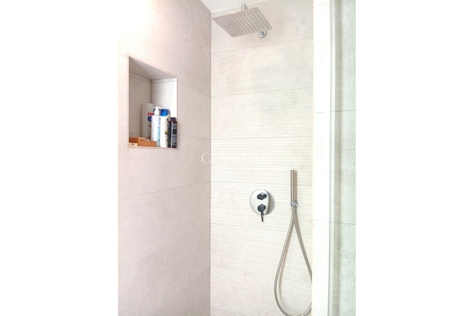 Resale - Villa -
Algorfa - La Finca Golf