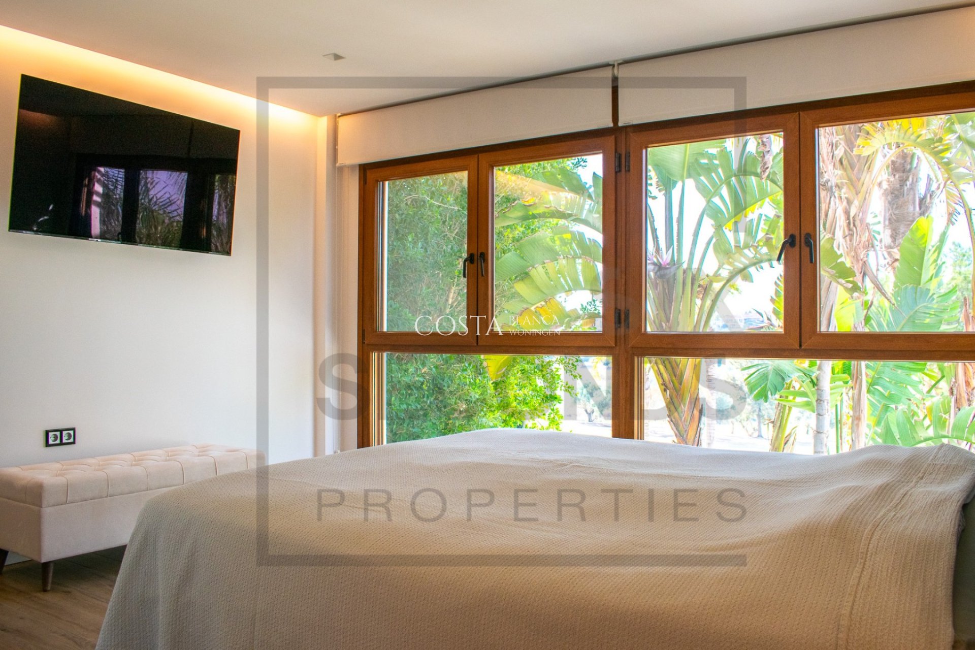Resale - Villa -
Algorfa - La finca Golf