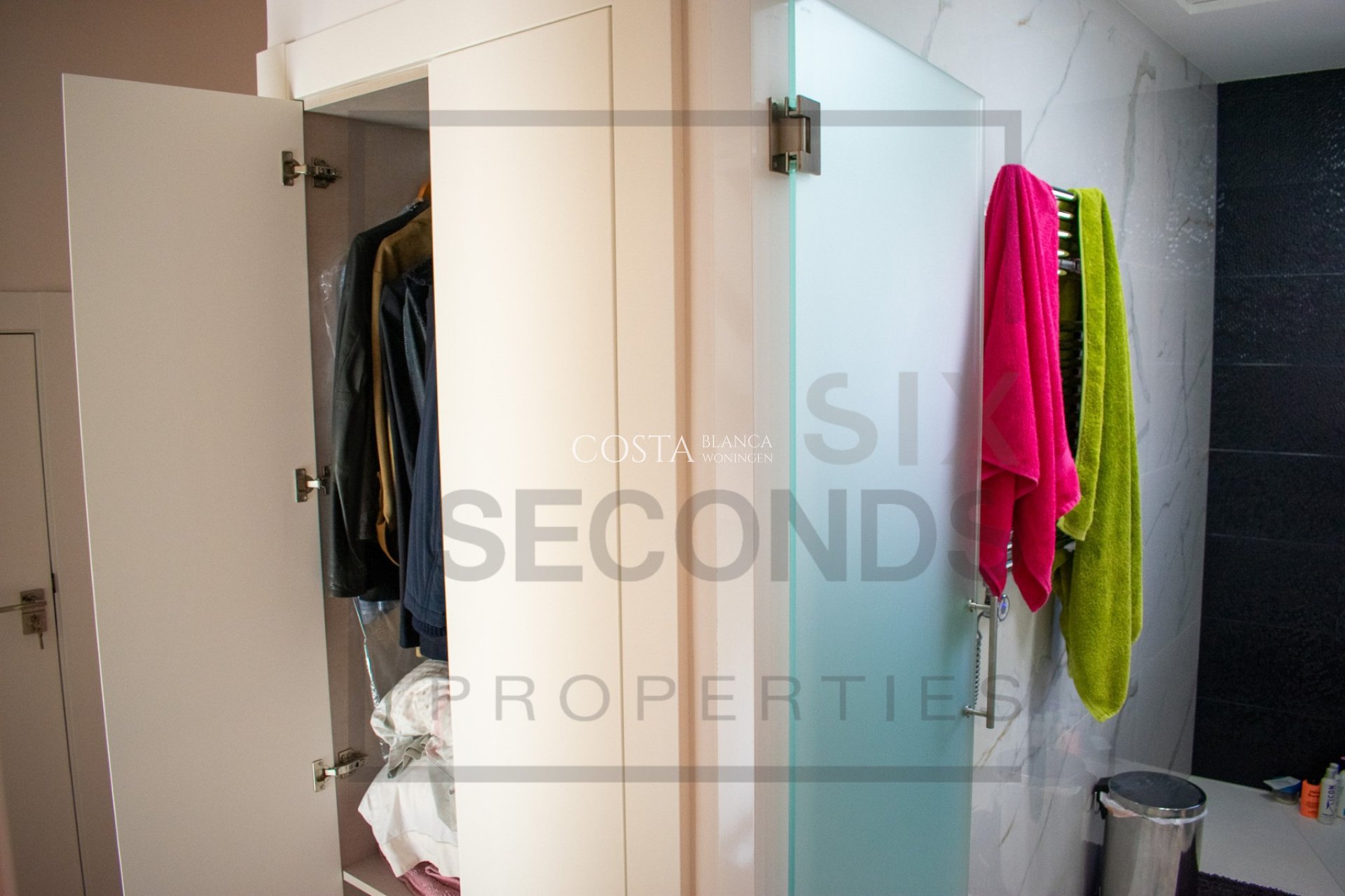 Resale - Villa -
Algorfa - La finca Golf