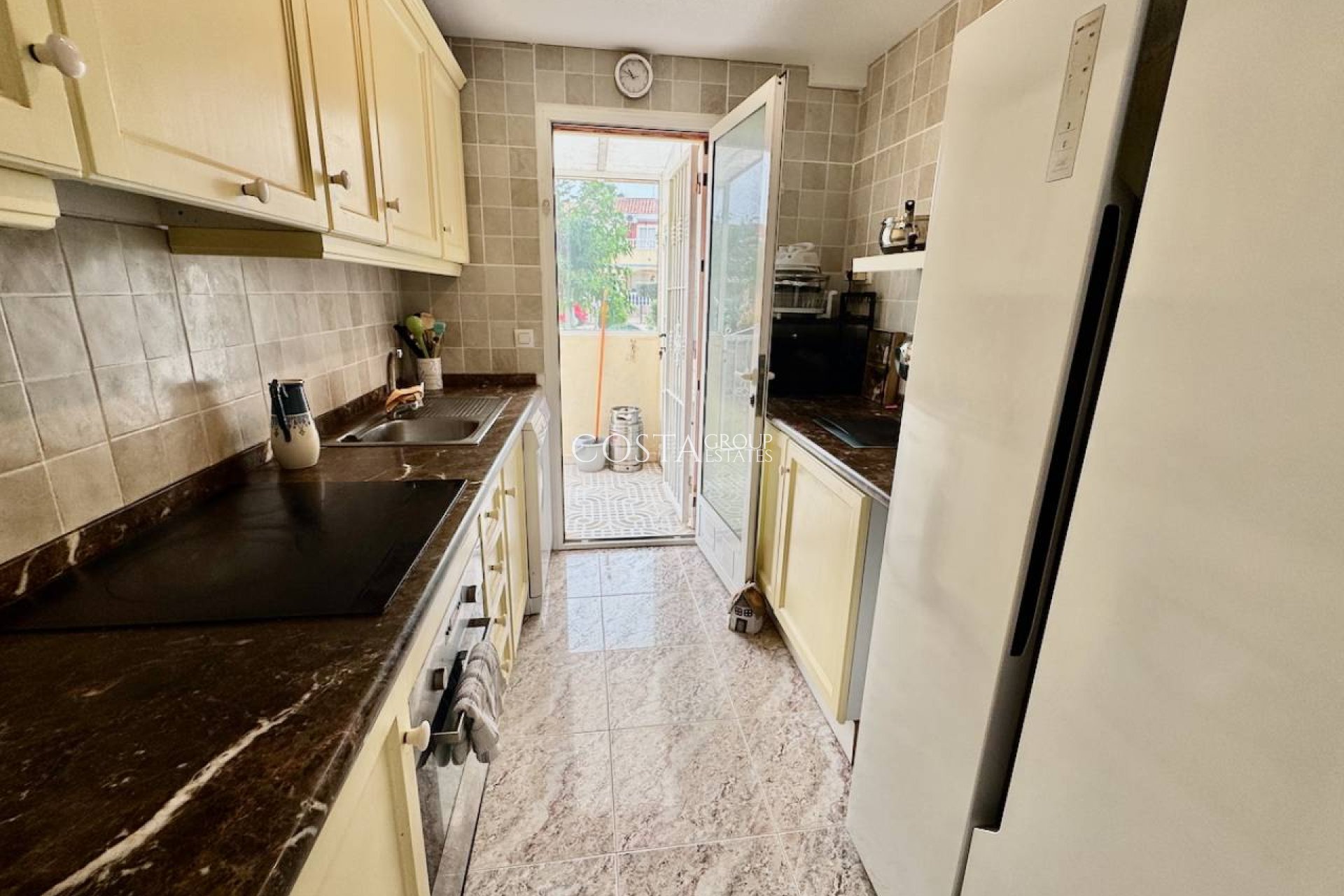 Resale - Villa -
Algorfa - Lo Crispin