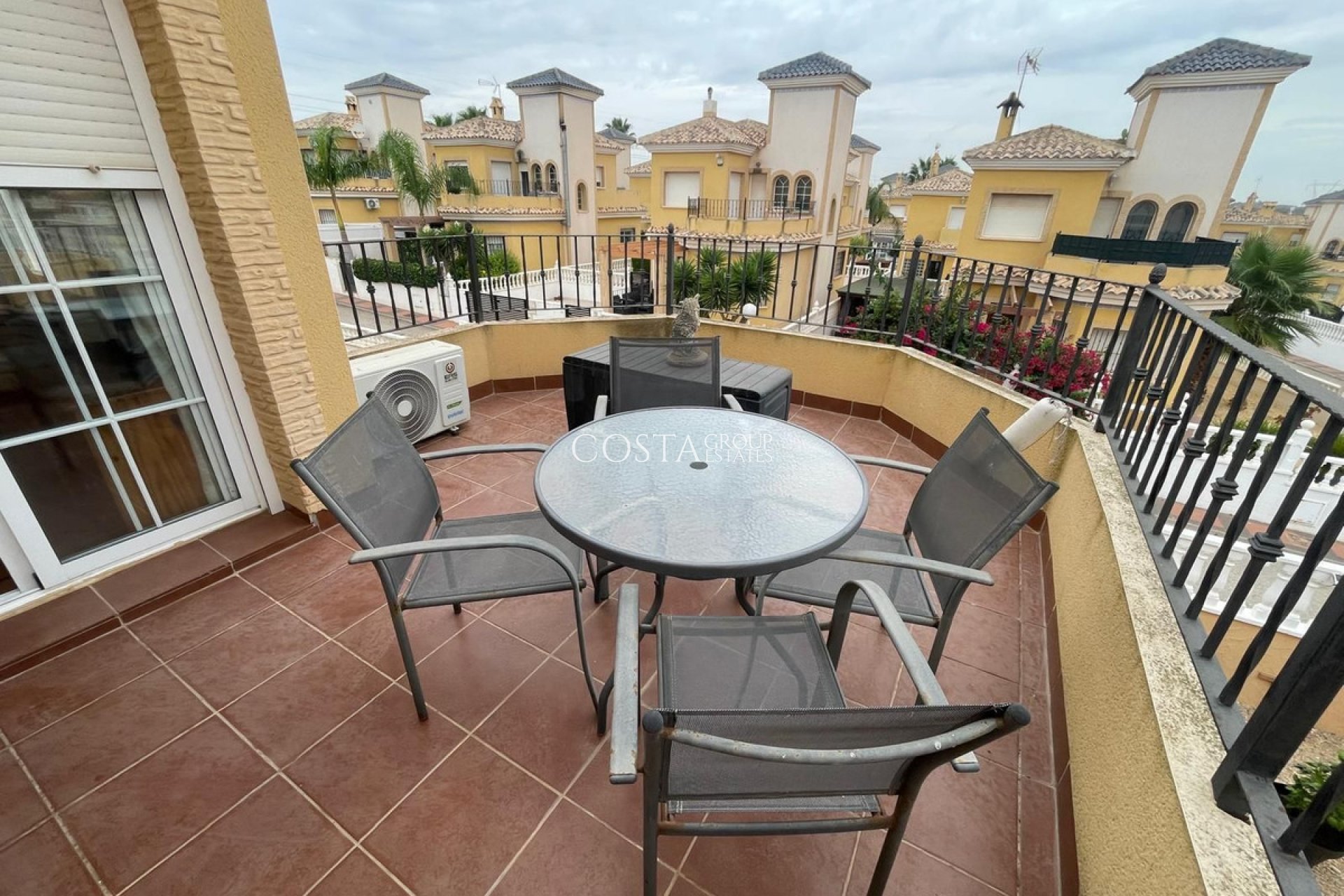 Resale - Villa -
Algorfa - Lo Crispin