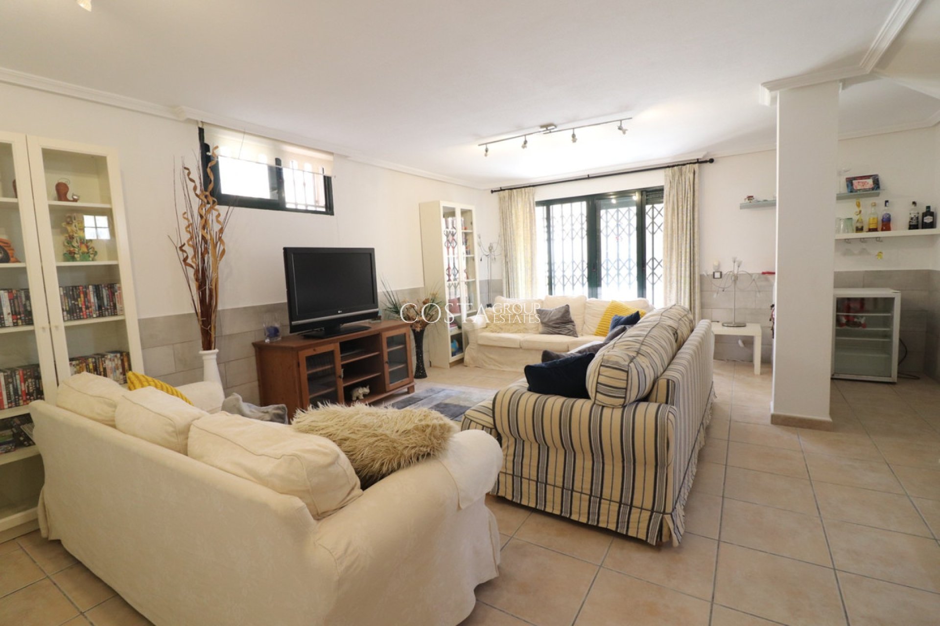 Resale - Villa -
Algorfa - Lo Crispin