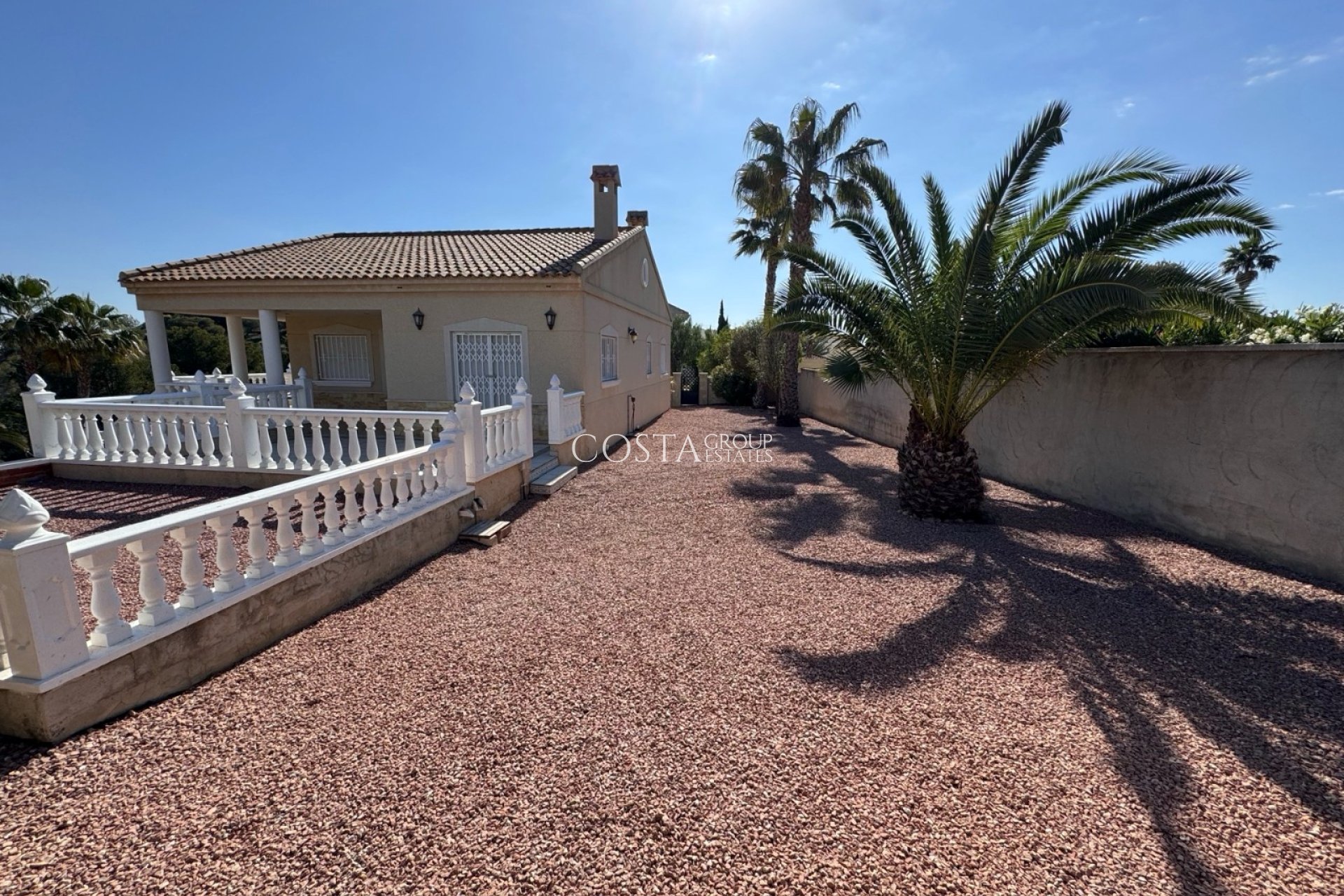 Resale - Villa -
Algorfa - Lomas de La Juliana