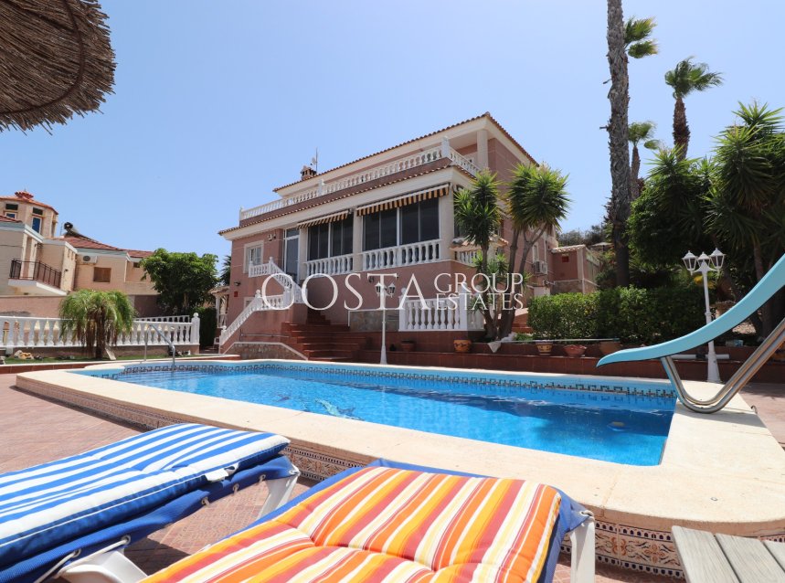 Resale - Villa -
Algorfa - Lomas de La Juliana
