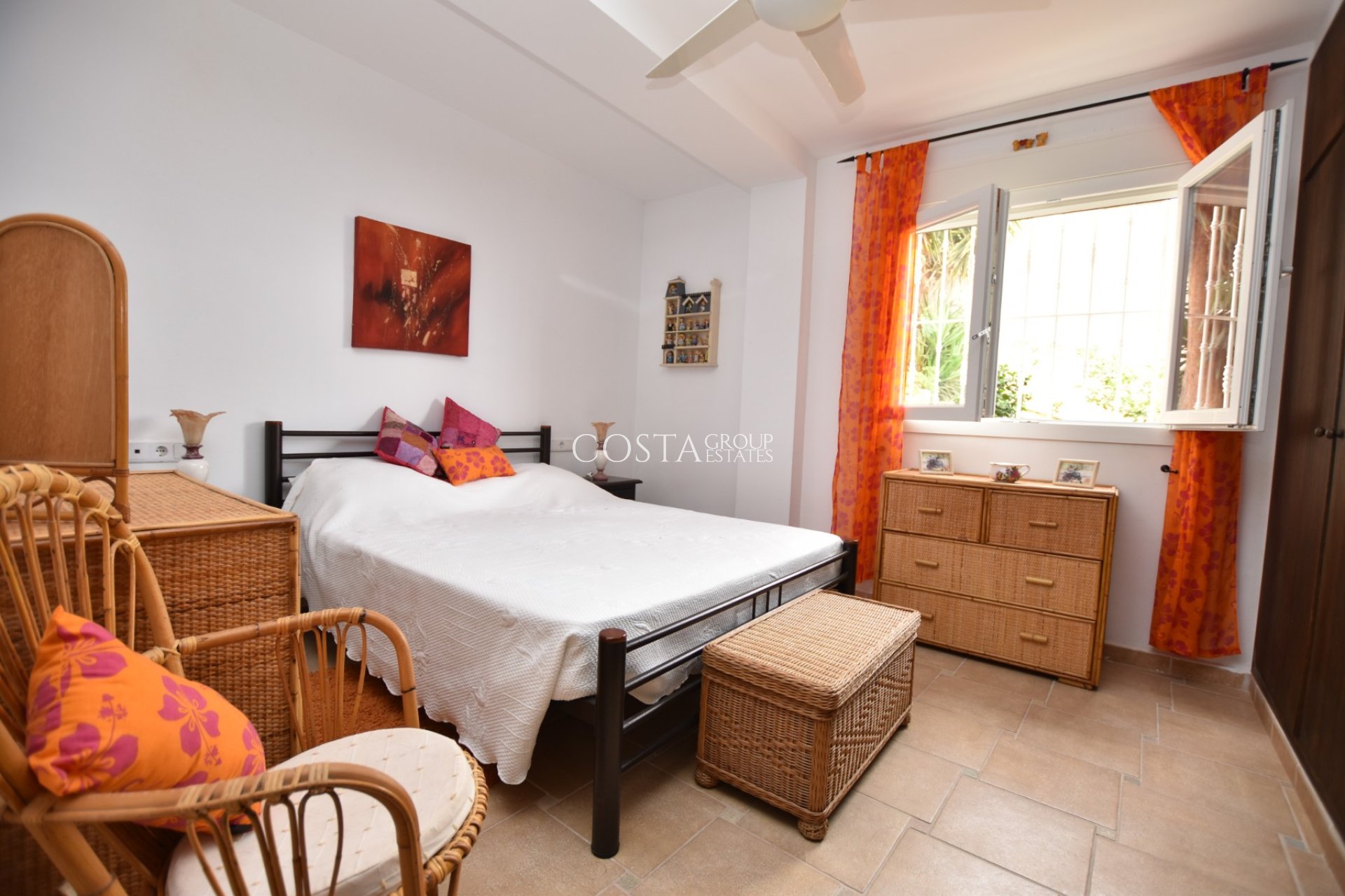 Resale - Villa -
Algorfa - Montemar