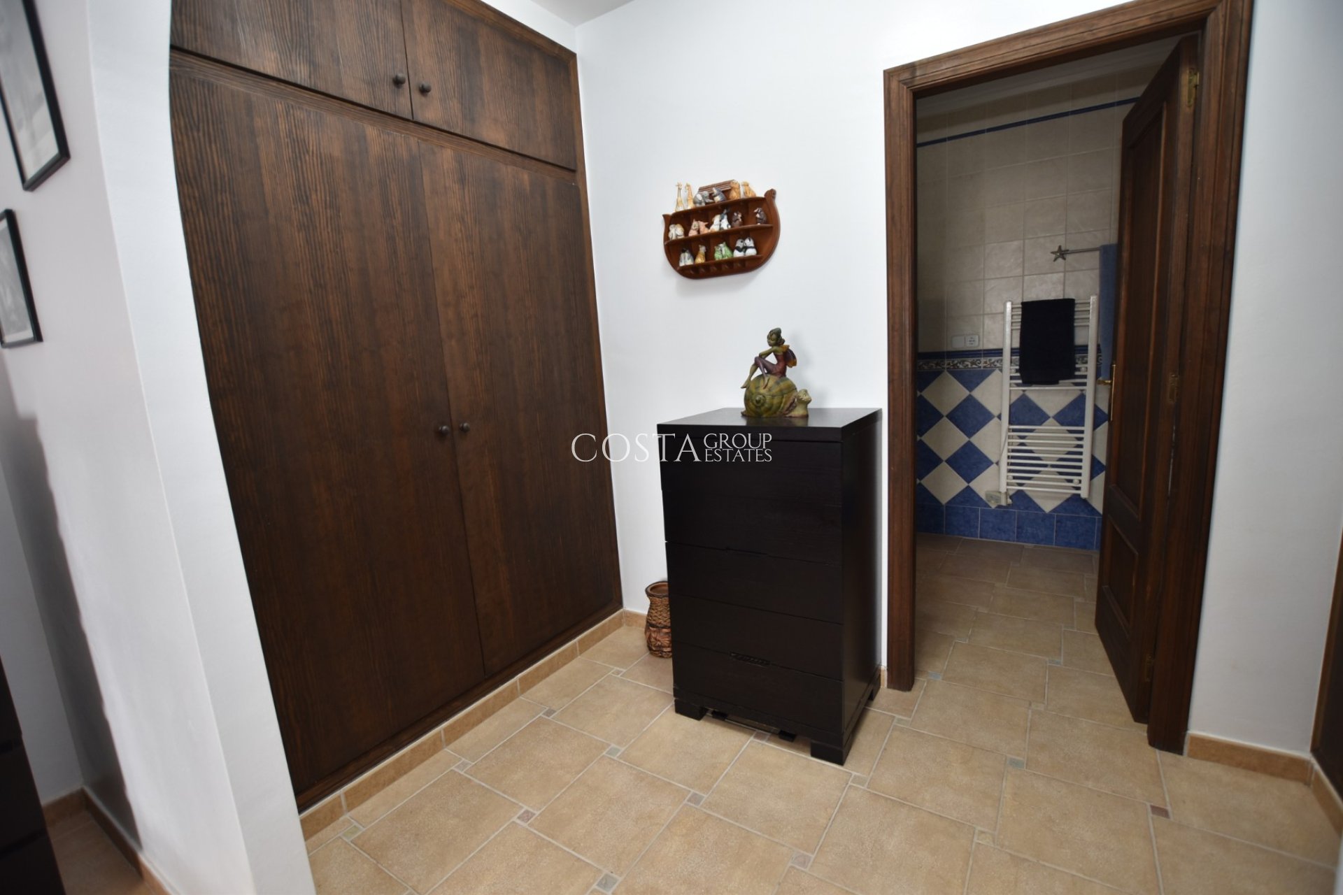 Resale - Villa -
Algorfa - Montemar