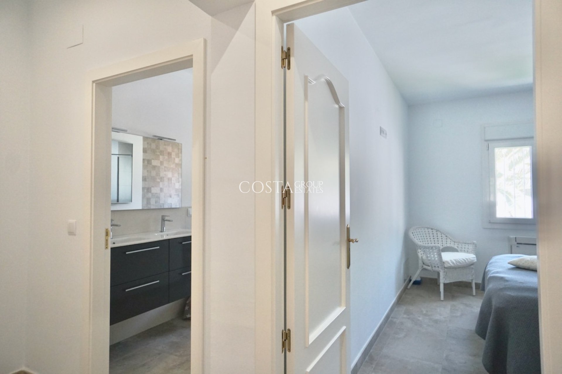 Resale - Villa -
Algorfa - Montemar