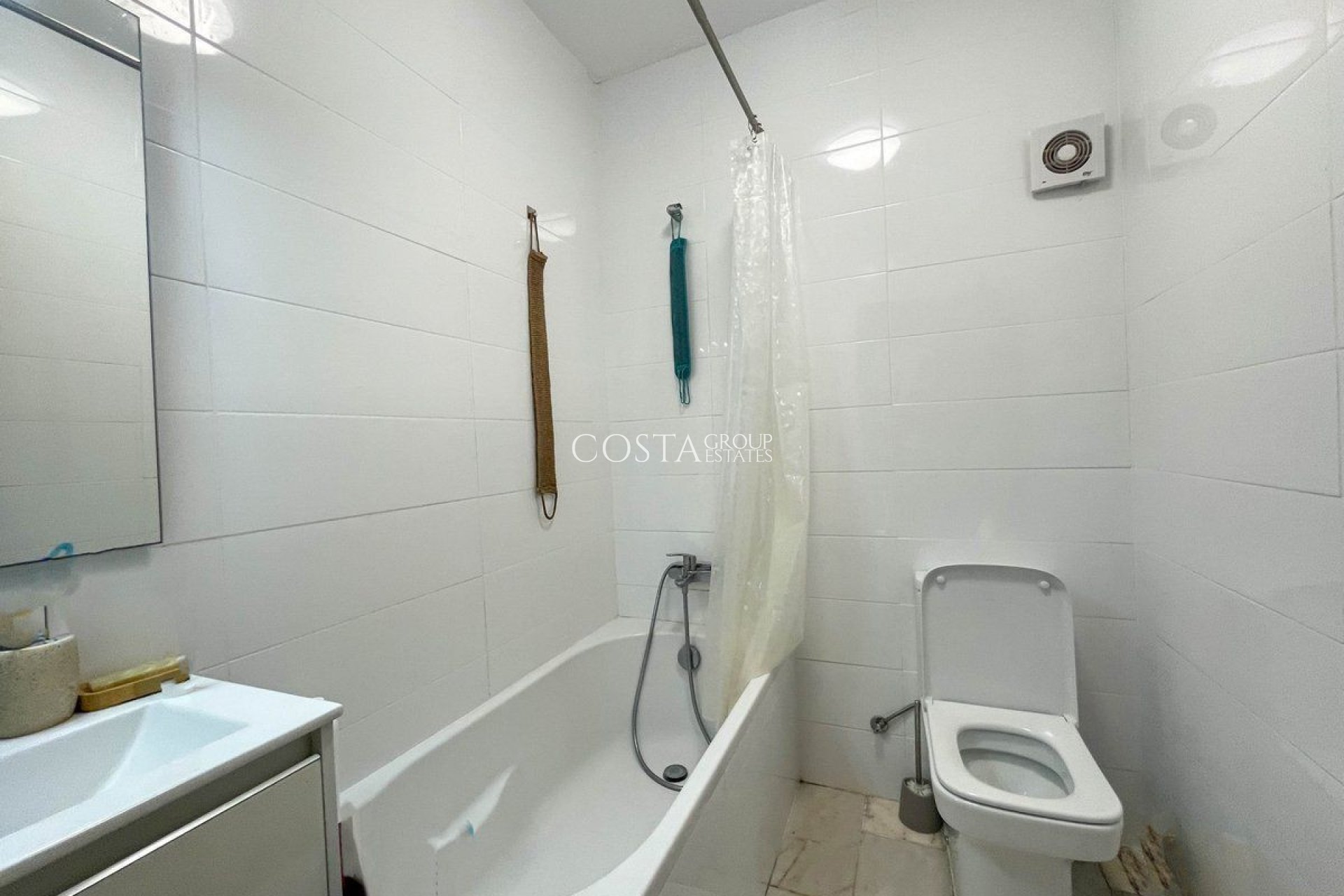 Resale - Villa -
Algorfa - Montemar