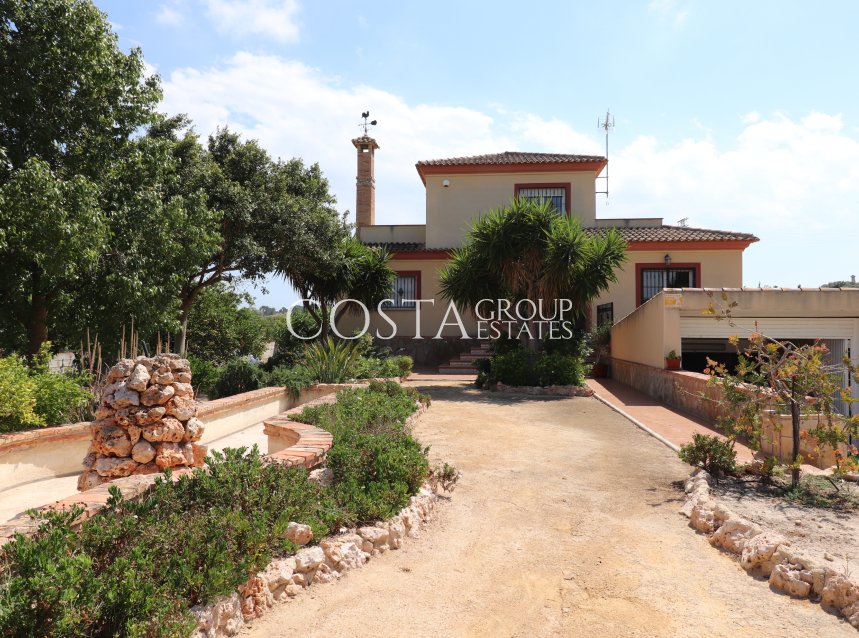 Resale - Villa -
Algorfa