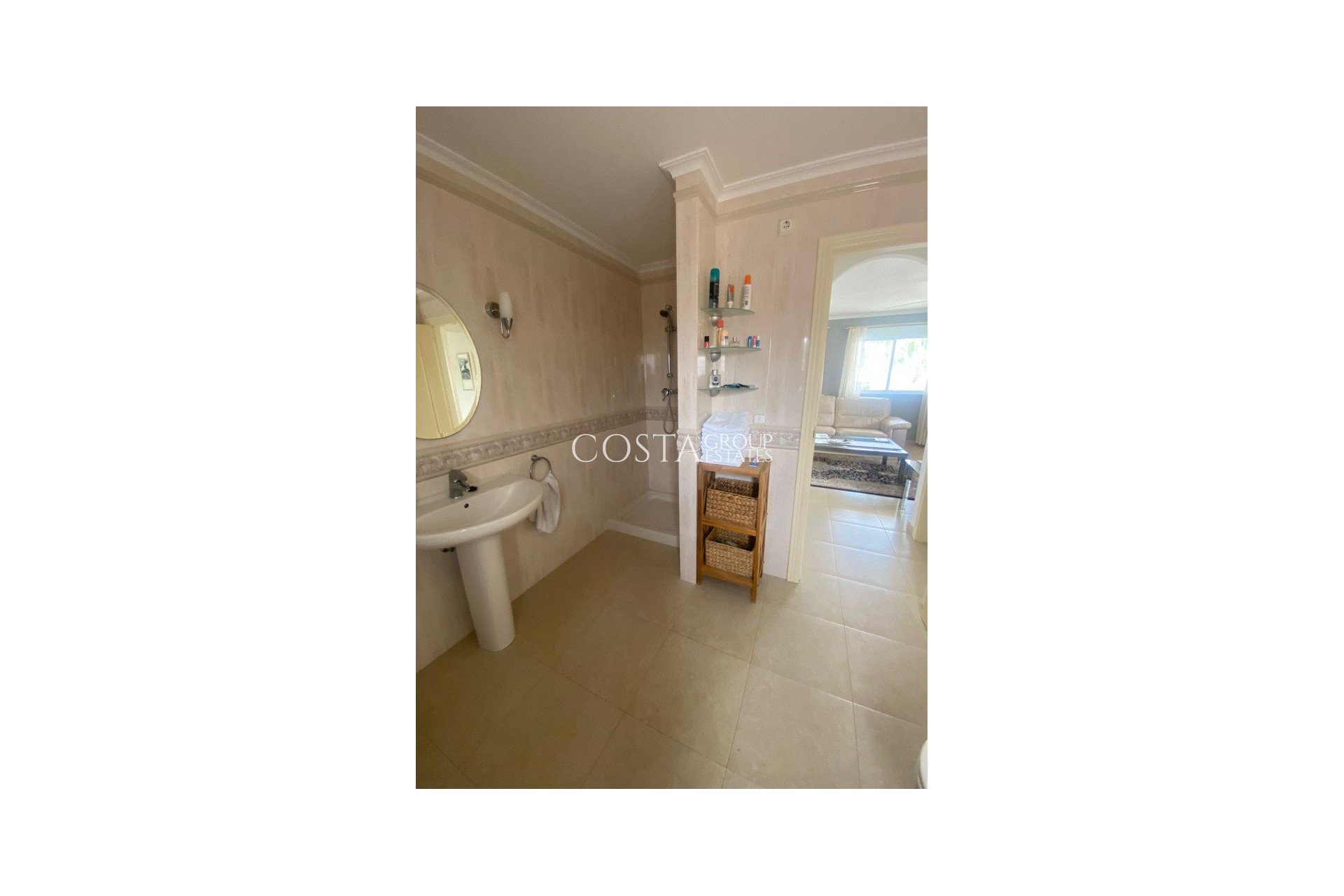Resale - Villa -
Algorfa