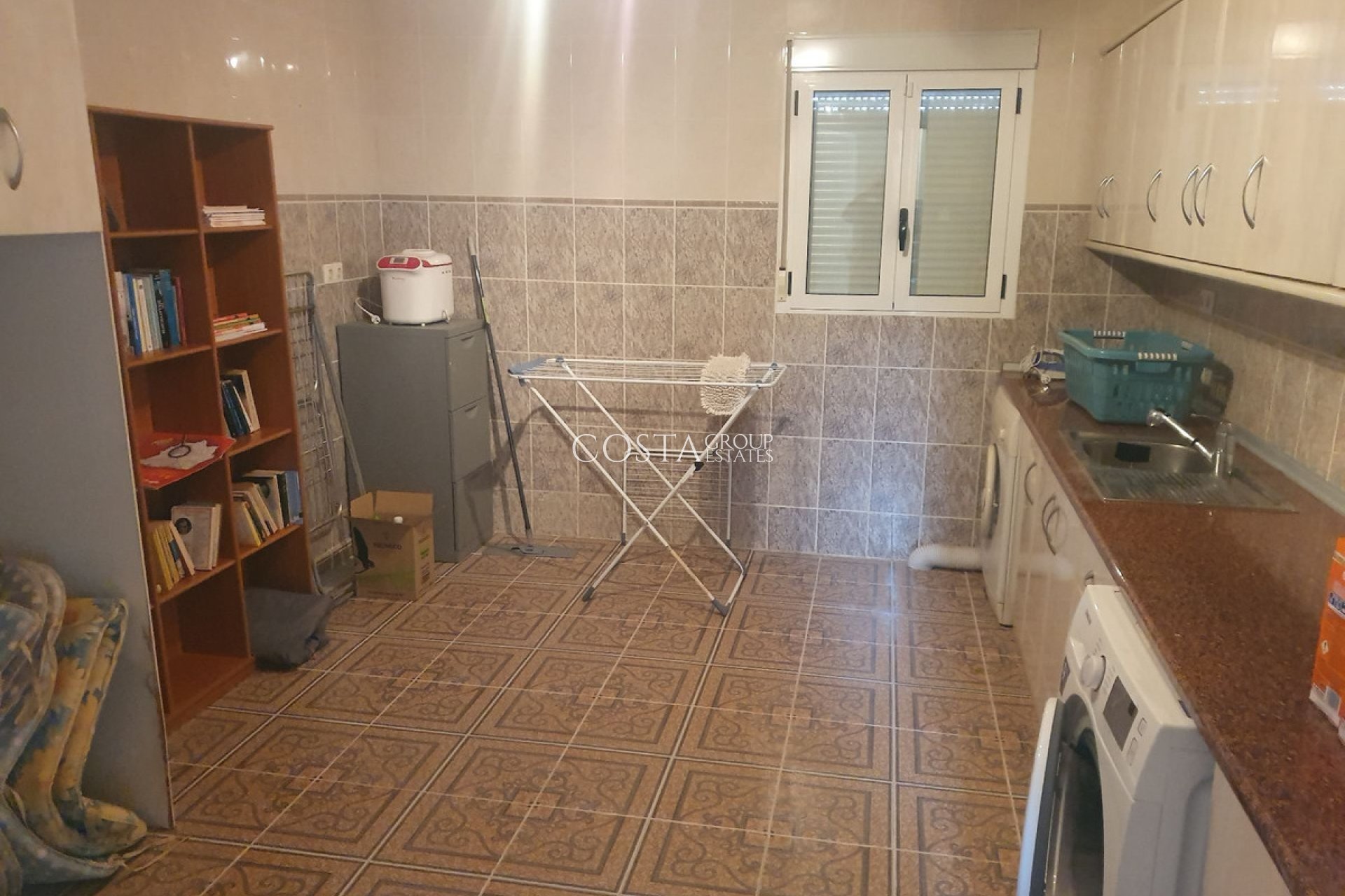 Resale - Villa -
Algorfa