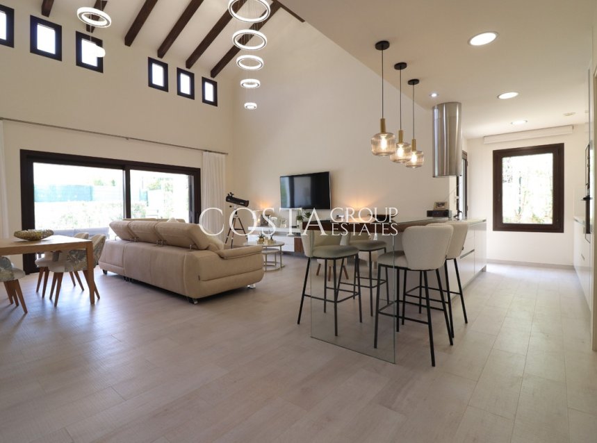 Resale - Villa -
Algorfa