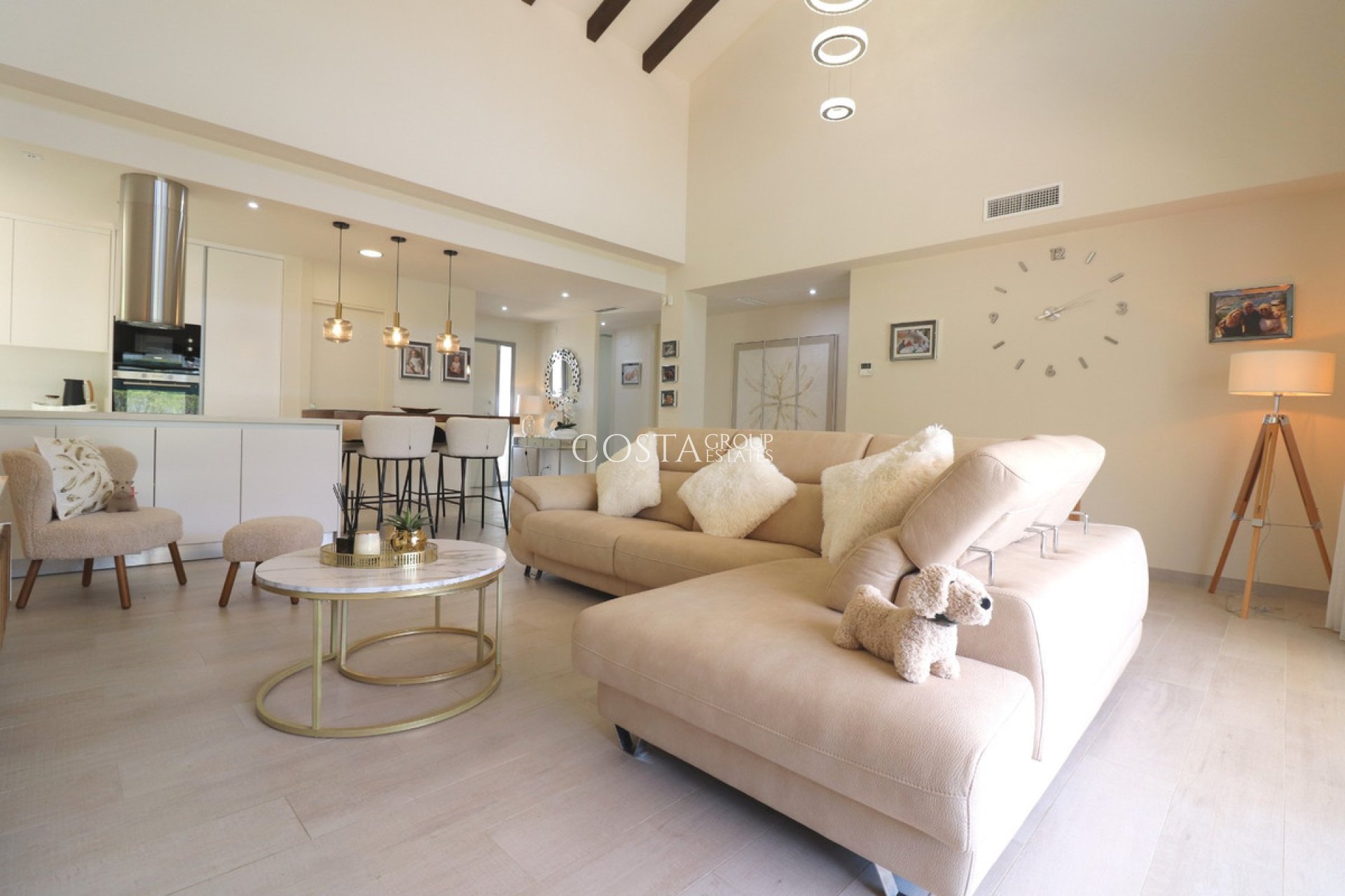 Resale - Villa -
Algorfa