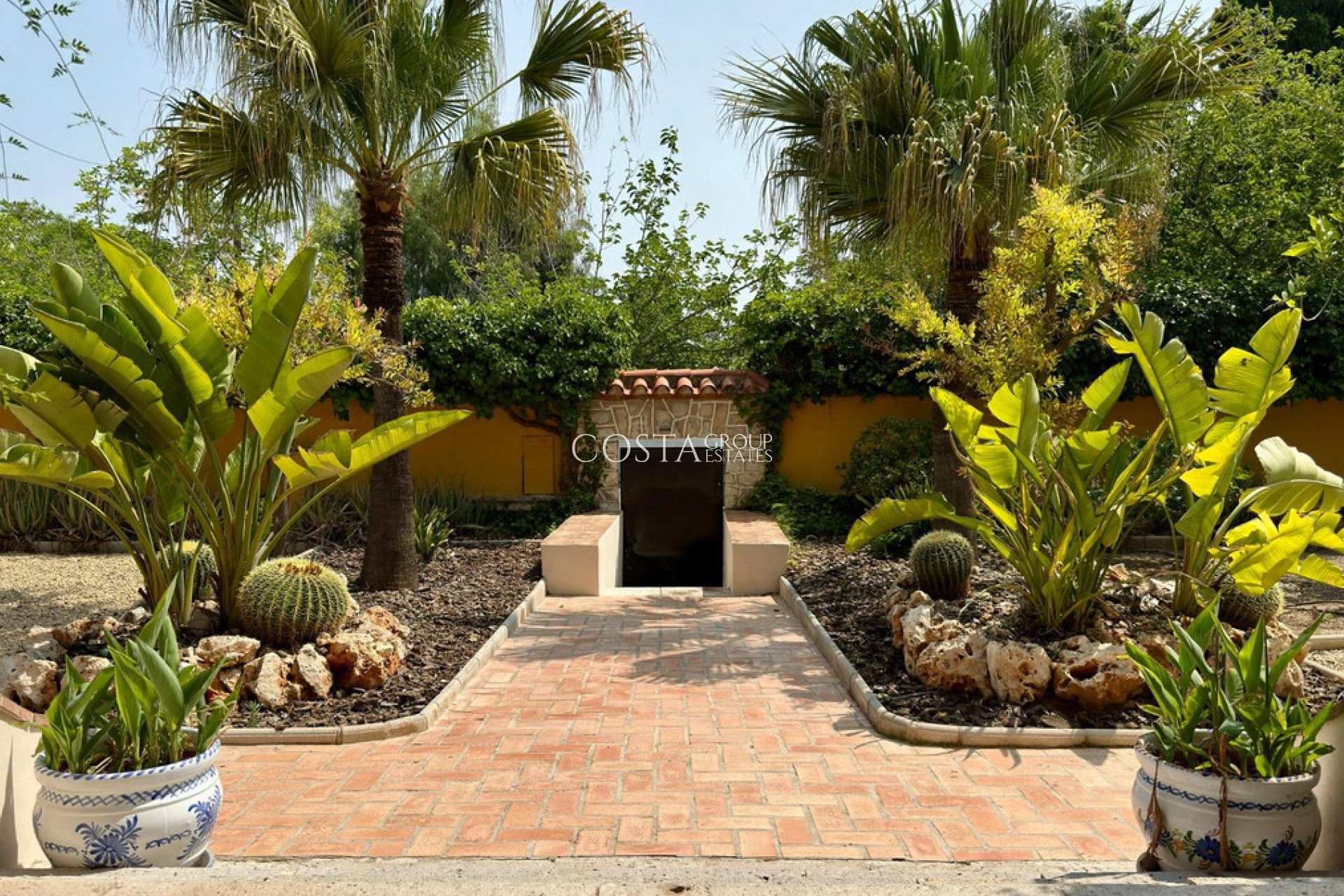 Resale - Villa -
Alicante - Alicante Centro