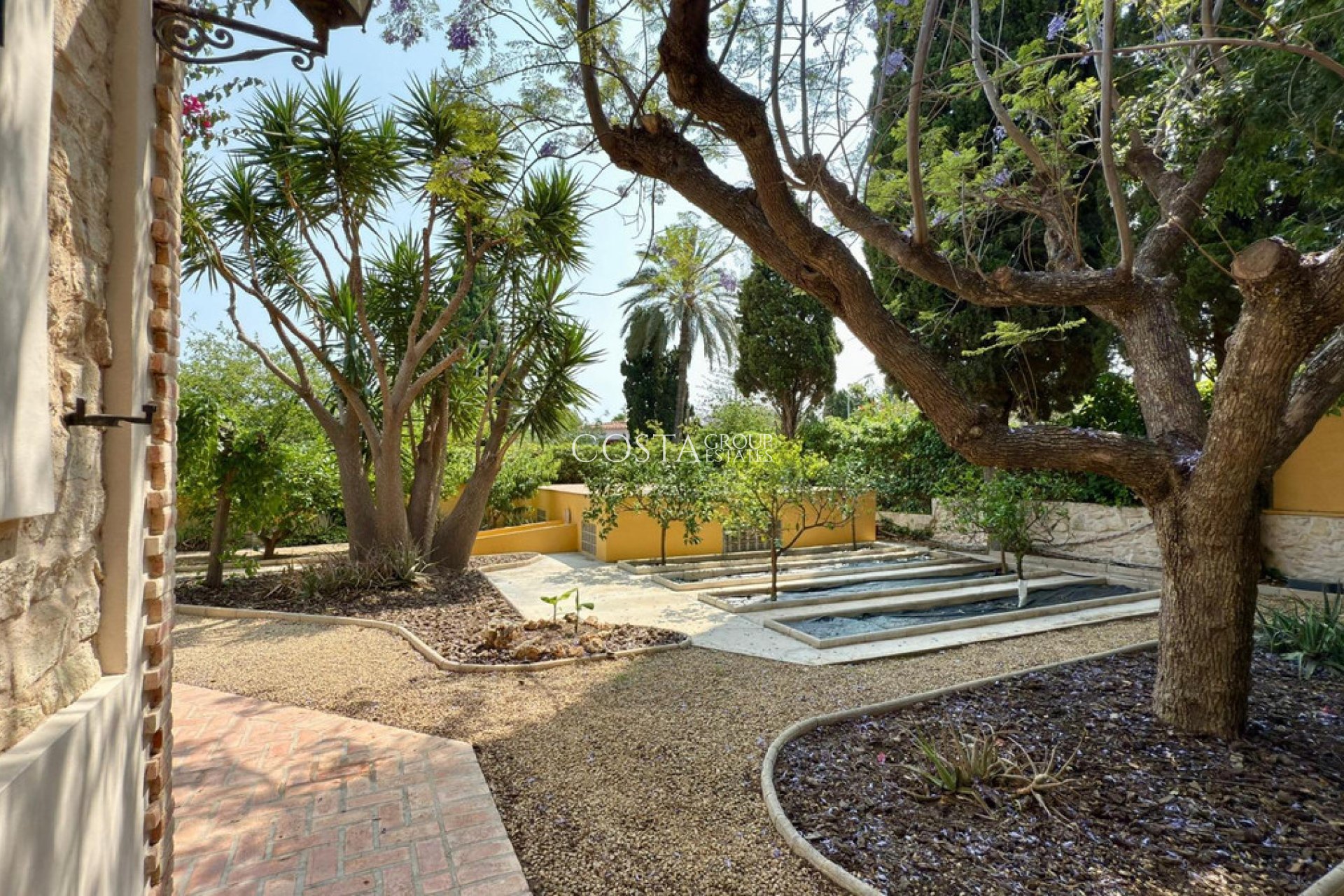 Resale - Villa -
Alicante - Alicante Centro