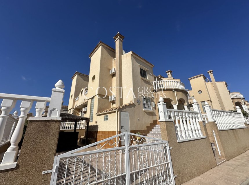 Resale - Villa -
Alicante - Alicante Centro
