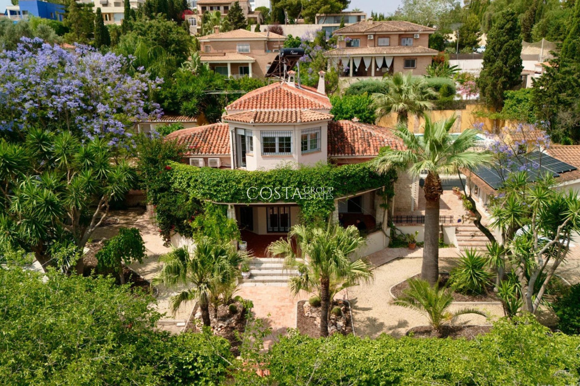 Resale - Villa -
Alicante - Alicante Centro