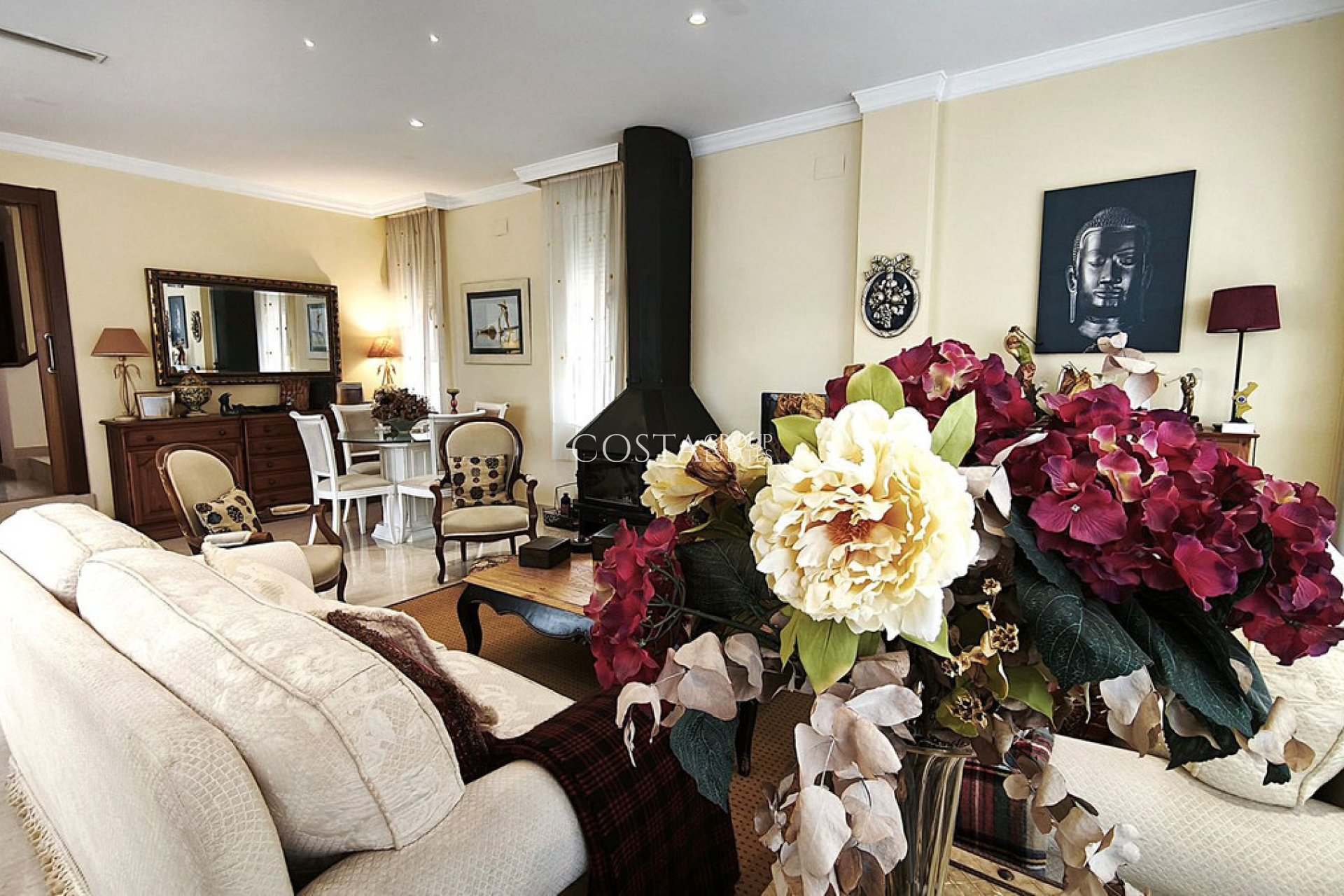 Resale - Villa -
Alicante - Alicante Centro