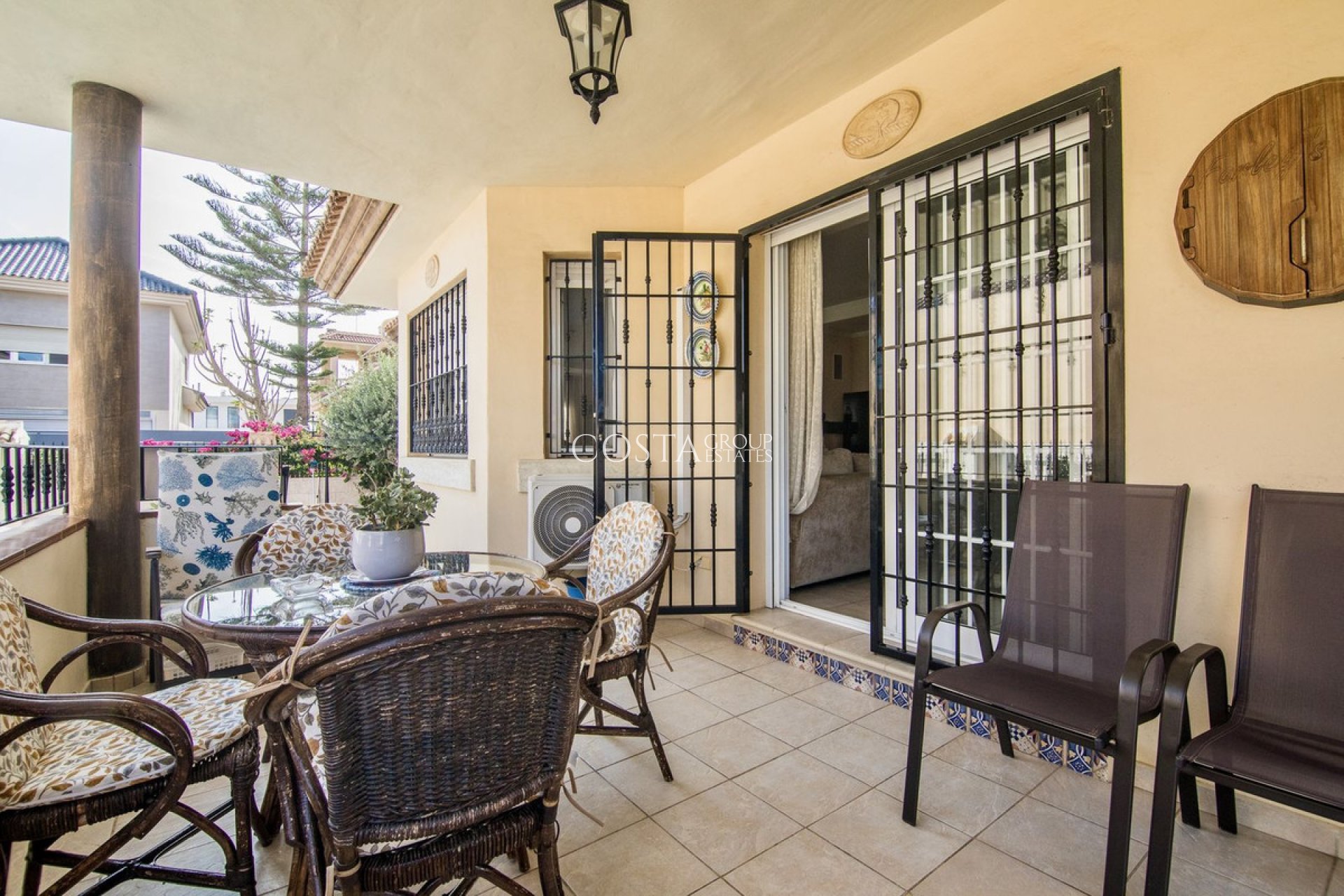 Resale - Villa -
Almoradí - Almoradi Centro