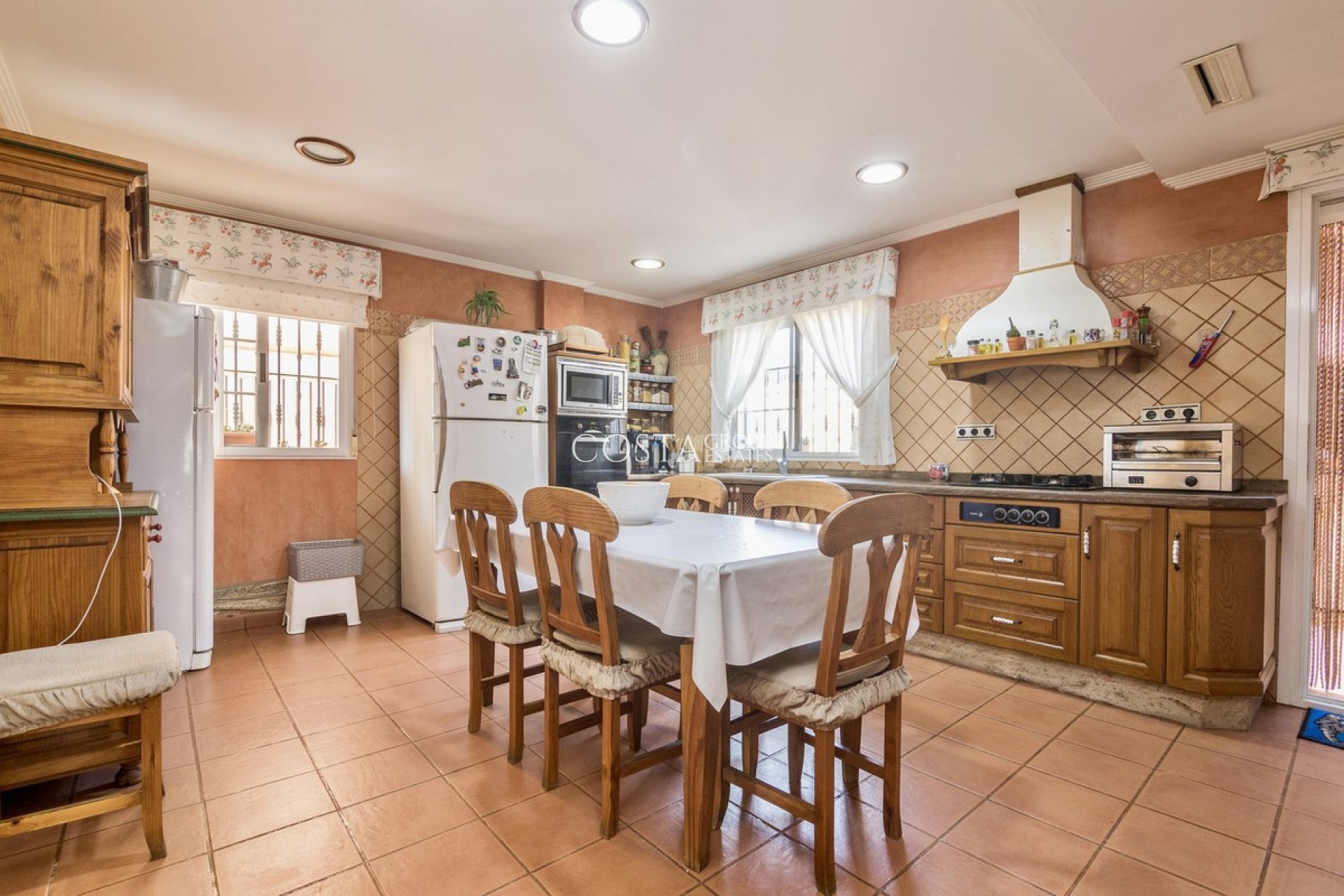 Resale - Villa -
Almoradí - Almoradi Centro