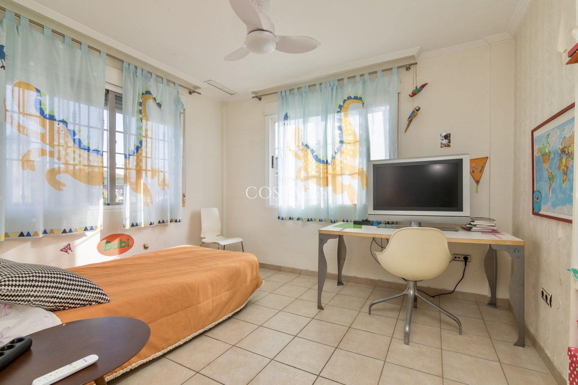 Resale - Villa -
Almoradí - Almoradi Centro