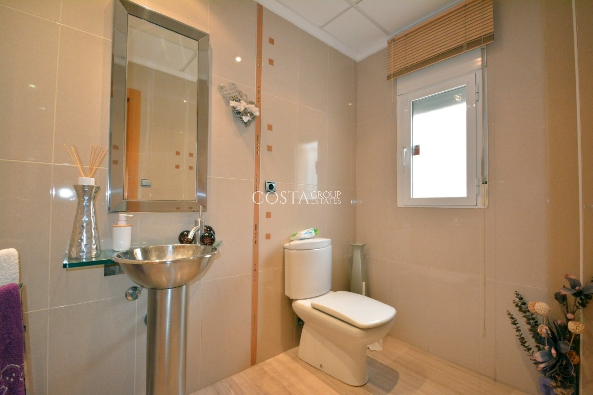 Resale - Villa -
Almoradí - Almoradi Centro