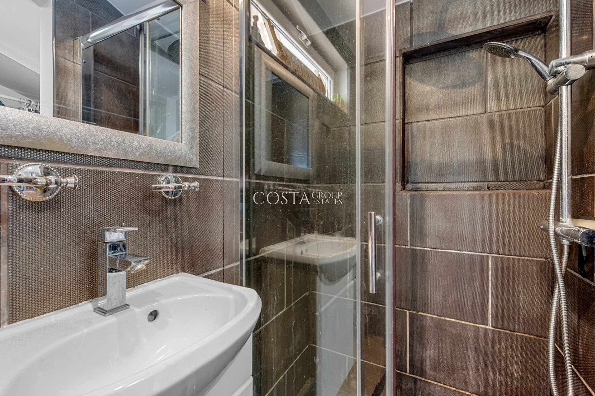 Resale - Villa -
Almoradí - Almoradi Centro