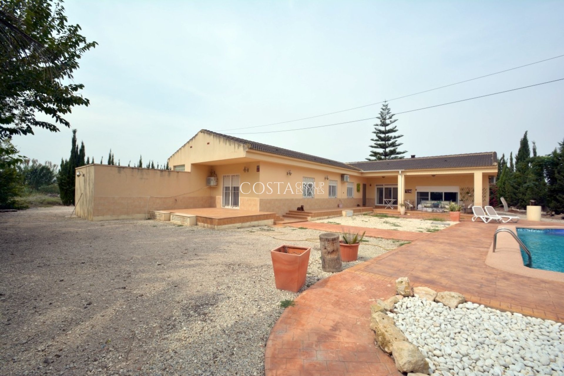 Resale - Villa -
Almoradí - Almoradi Centro