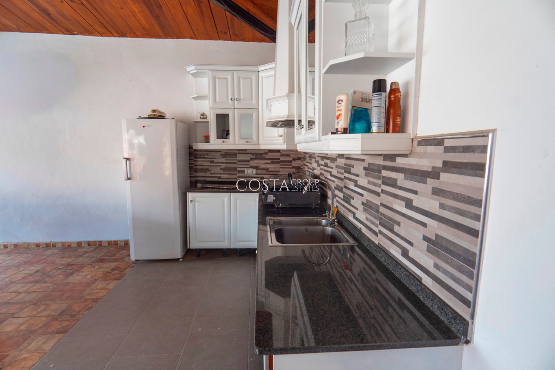 Resale - Villa -
Almoradí - Heredades