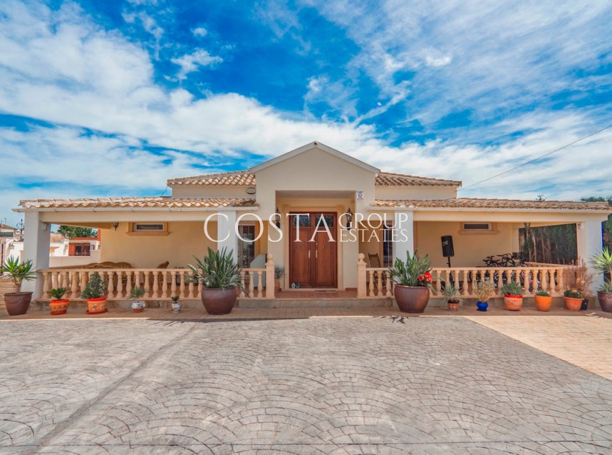 Resale - Villa -
Almoradí - Heredades