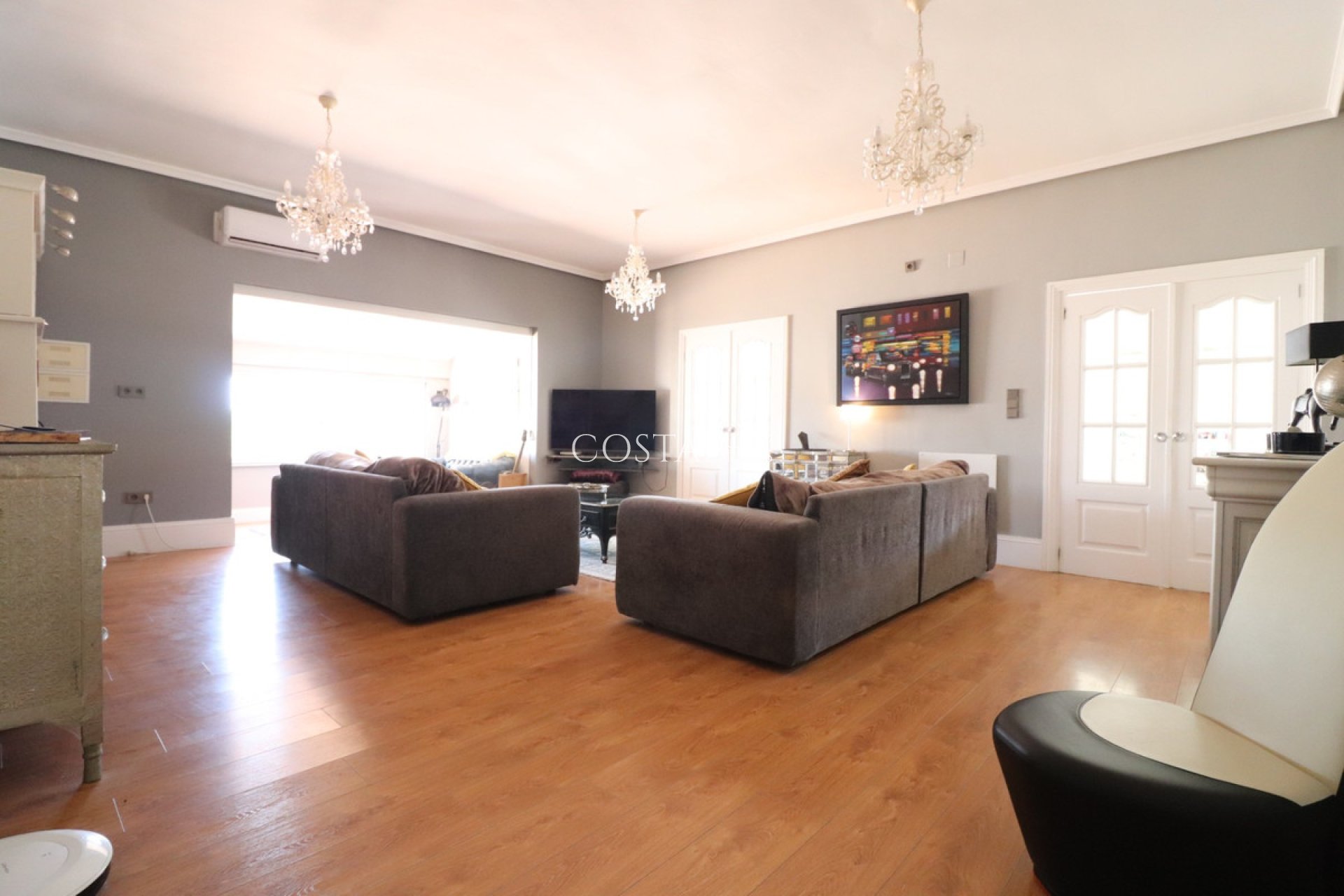 Resale - Villa -
Almoradí - Heredades