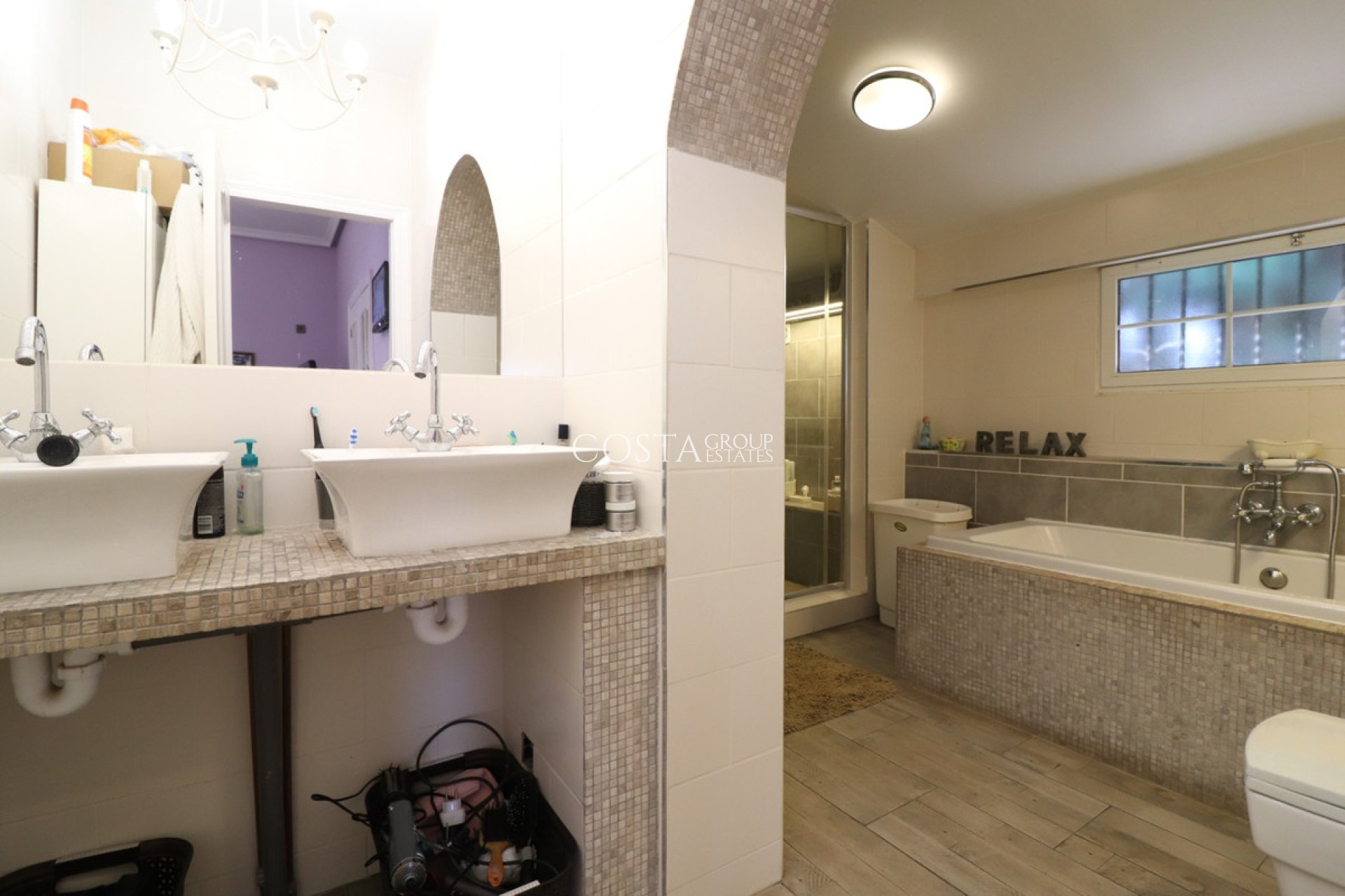 Resale - Villa -
Almoradí - Heredades