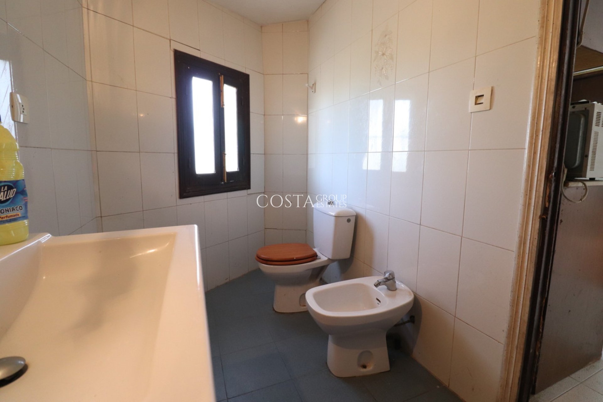 Resale - Villa -
Almoradí - Heredades