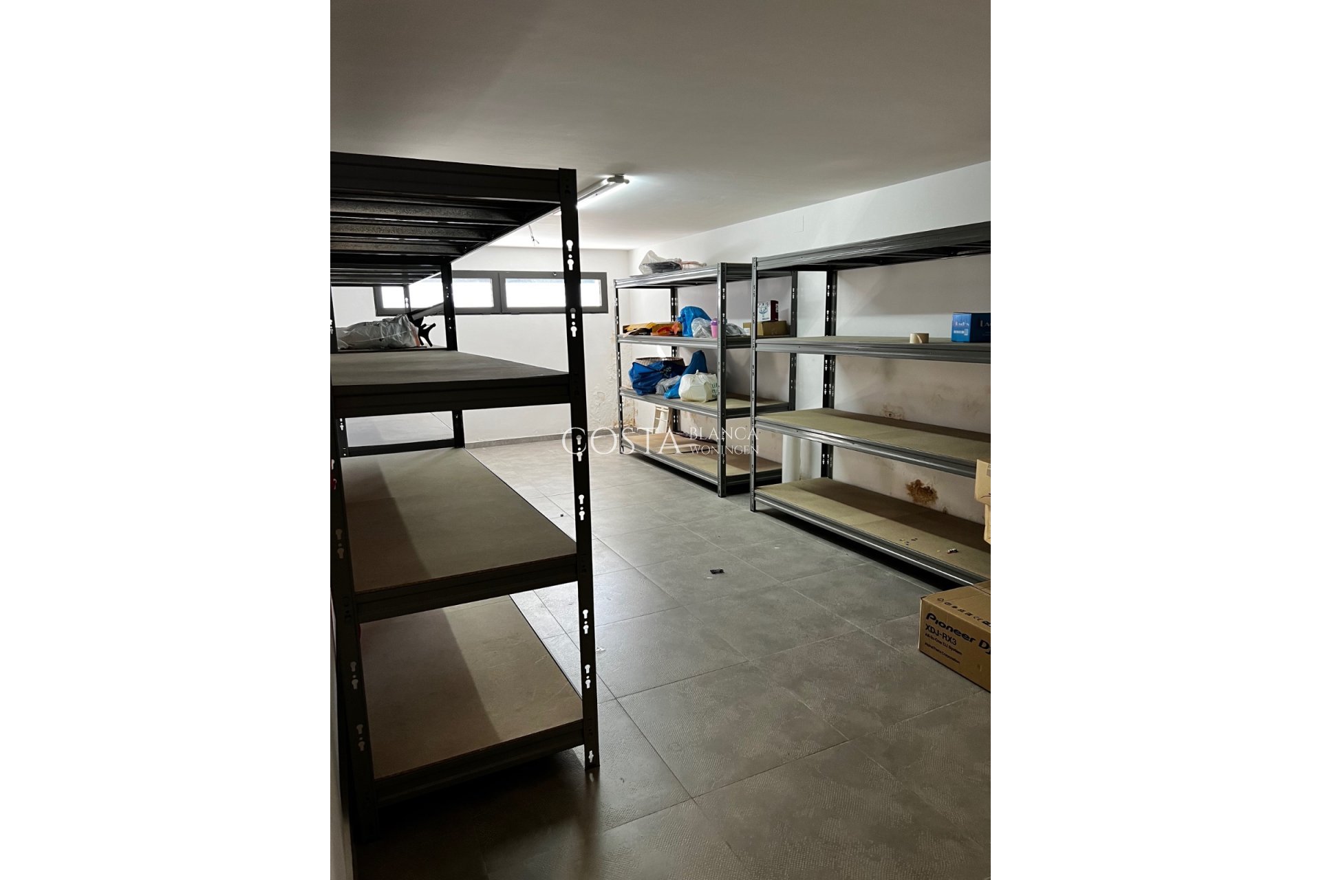 Resale - Villa -
Almoradí