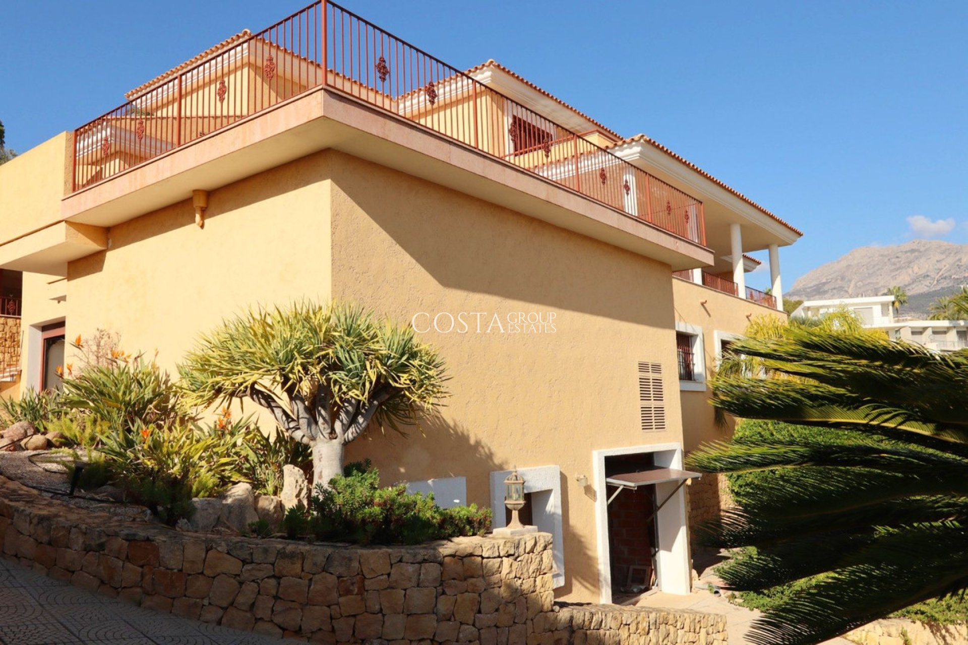 Resale - Villa -
Altea - Altea Centro
