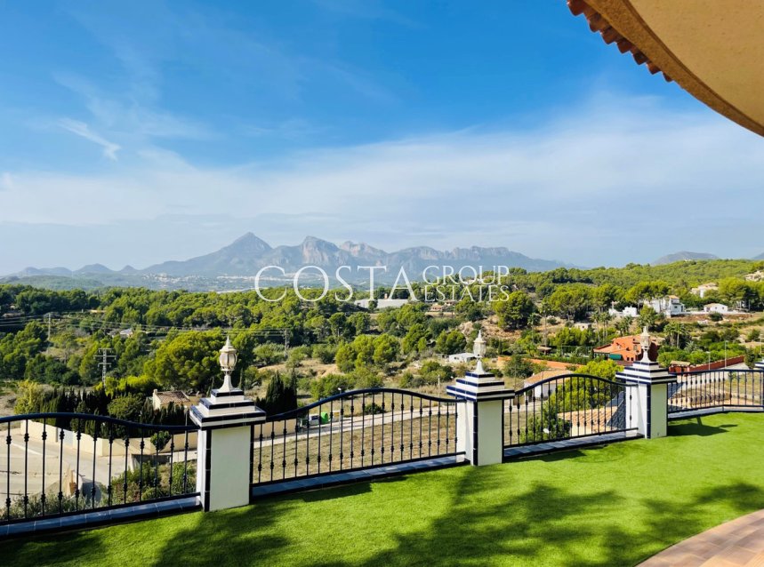 Resale - Villa -
Altea - Altea Centro