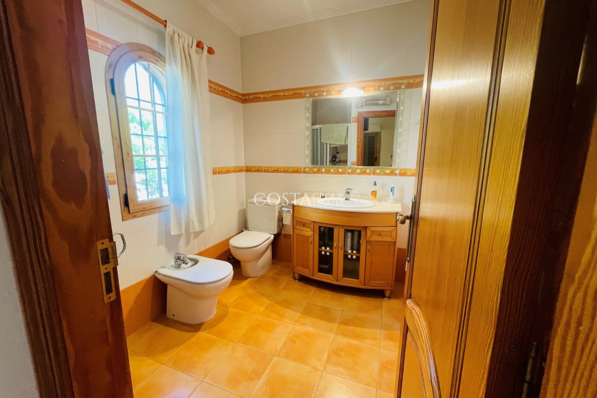 Resale - Villa -
Altea - Altea Centro