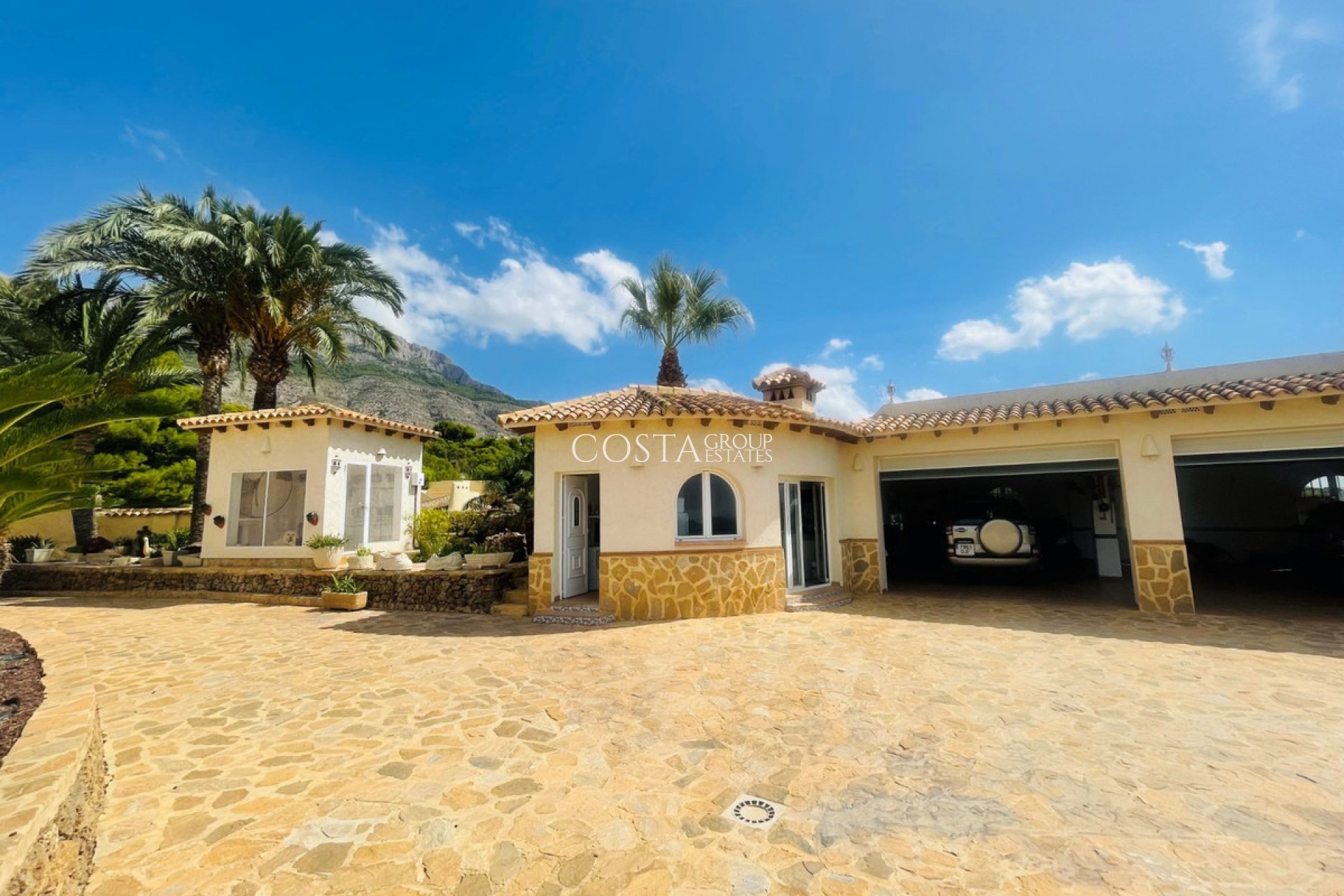Resale - Villa -
Altea - Altea Centro