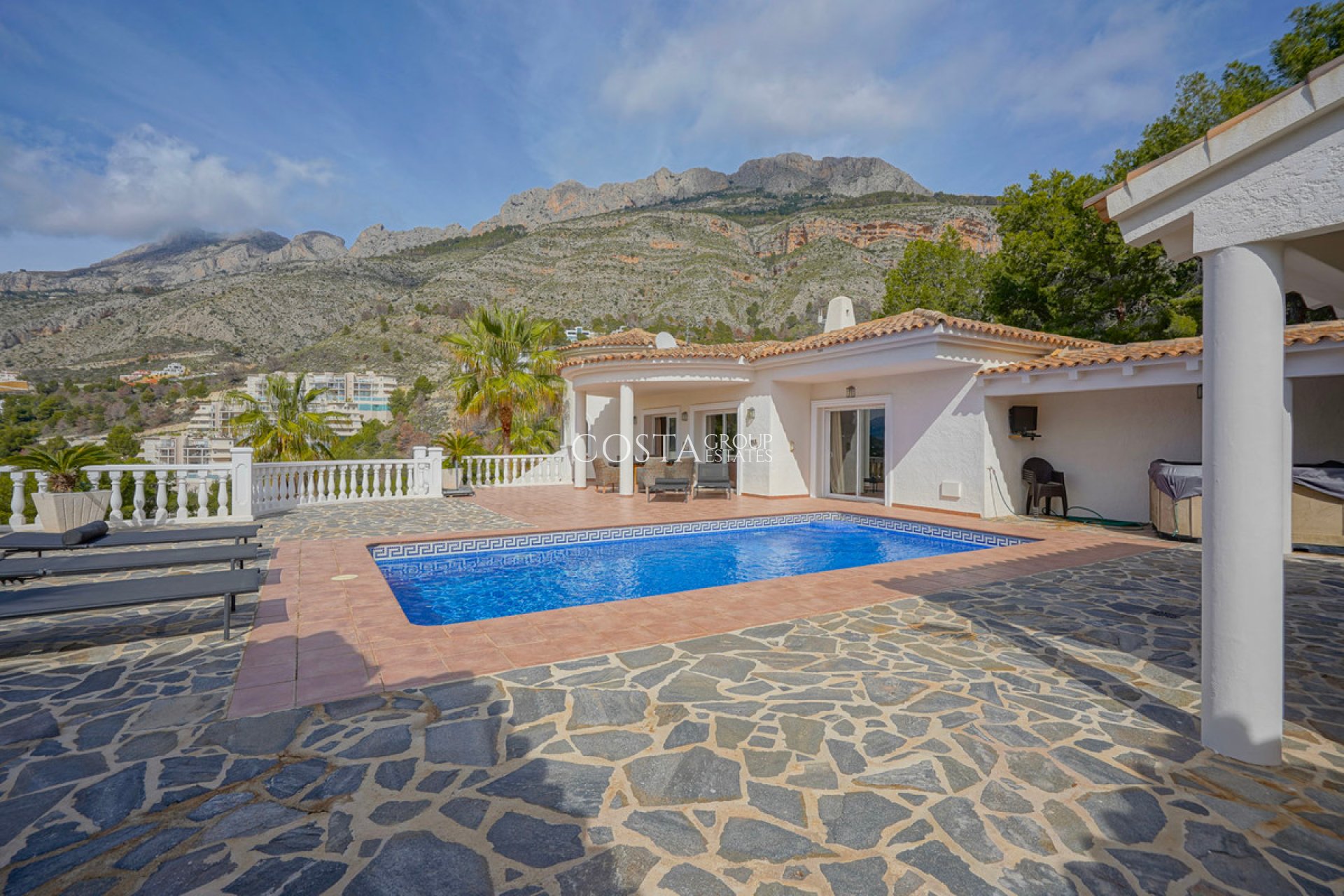 Resale - Villa -
Altea - Altea Centro