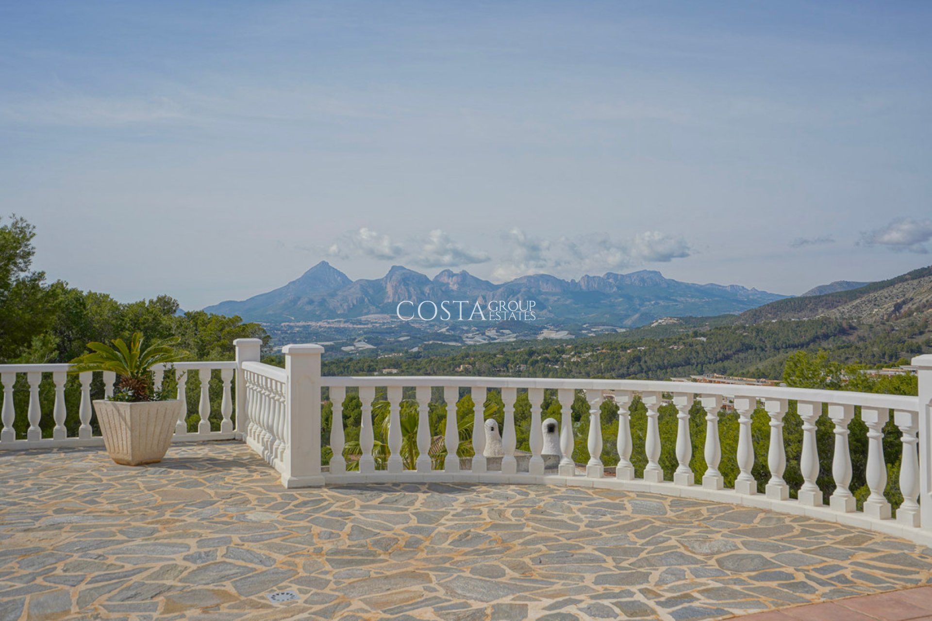 Resale - Villa -
Altea - Altea Centro